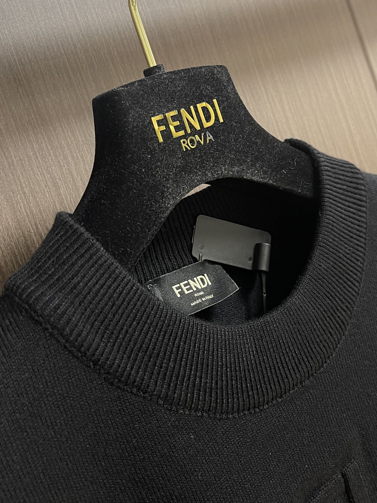 Fendi Double F Knitting Shirt with 160-Degree Front Chest Crushing in 1:1 Quantitative Size – S-XL Range - 图片 6