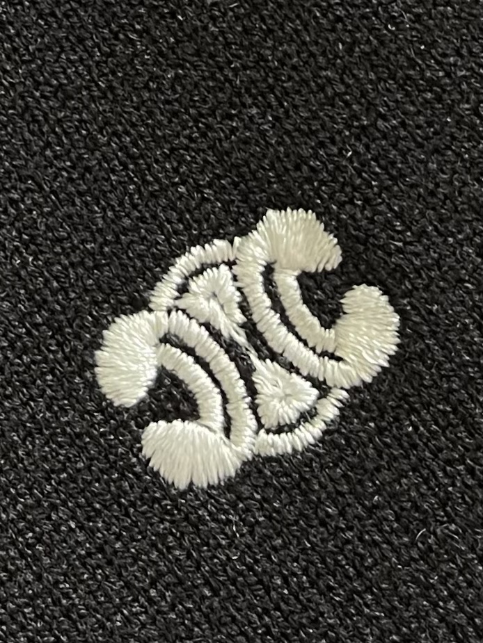 “CELINE Embroidered Long-Sleeved Polo Coats with 100% Cotton Tweezing Overview” - 图片 5