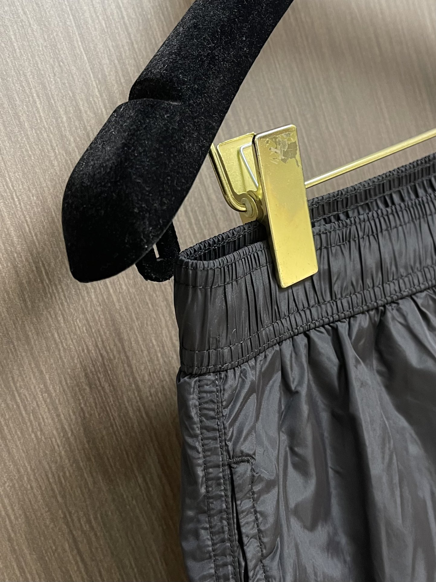 “Givenchy 2025 Summer Logo Shorts: Tailored for Comfort and Performance, Sizes S-XXL” - 图片 6