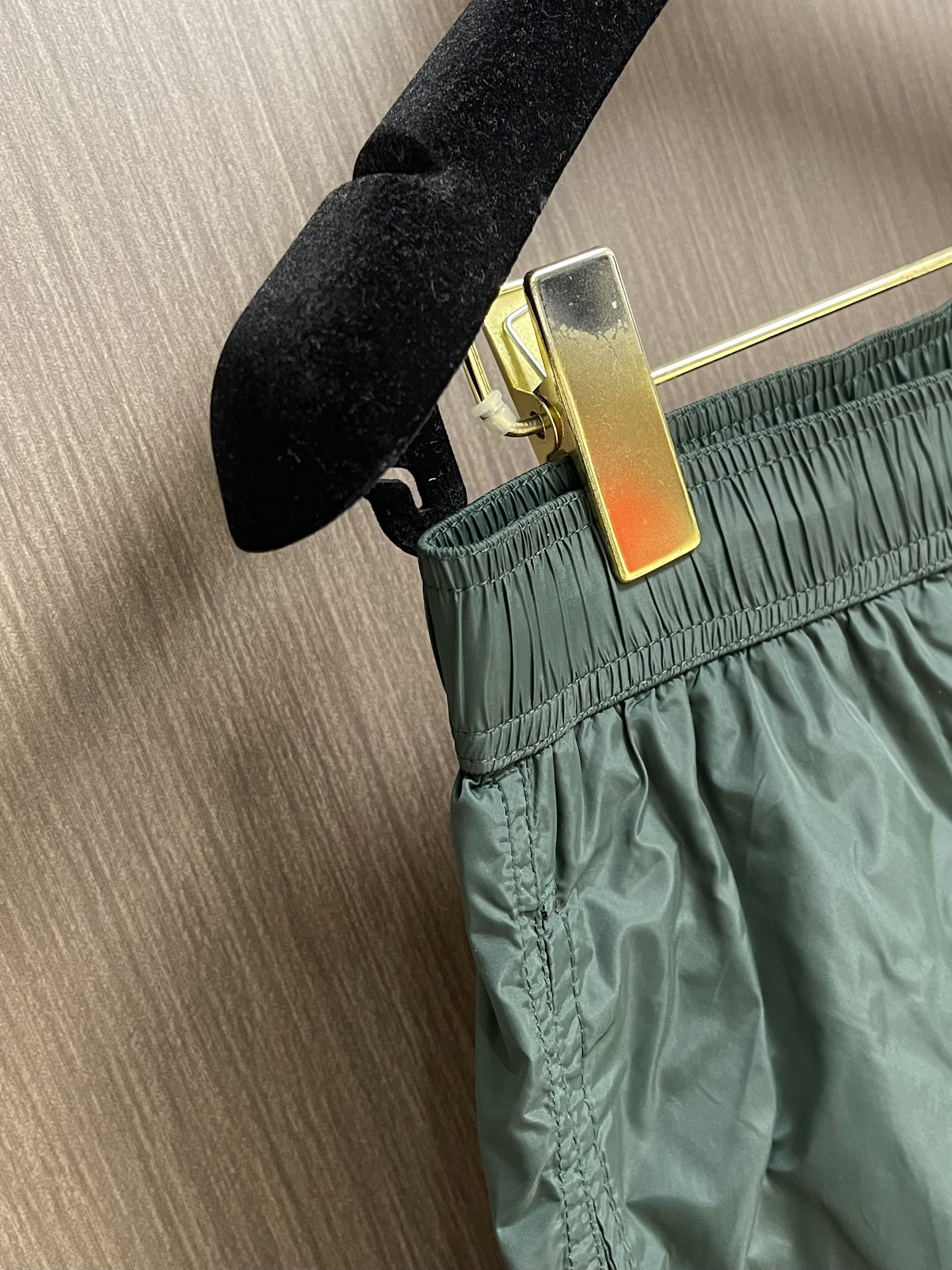 “Givenchy 2025 Summer Logo Shorts for Men with Sweat-Wicking Technology in Sizes S-XXL” - 图片 6