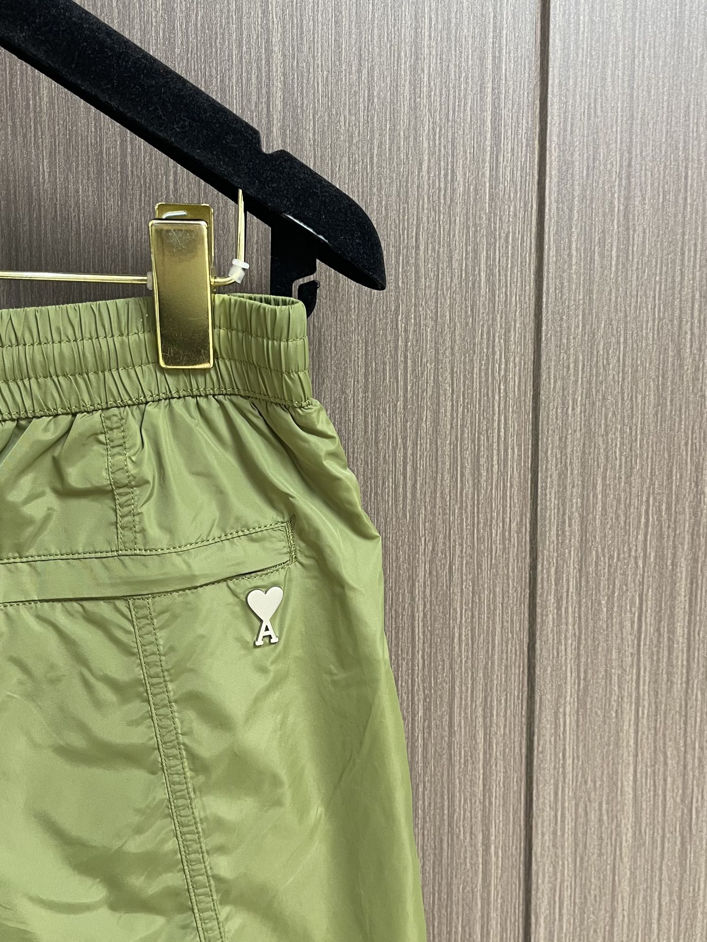 “Ami Alexandre Mattiussi 2025-SS Spring/Summer Shorts Collection: Custom fabrics, comfort, high quality, sizes S-XXL.” - 图片 8