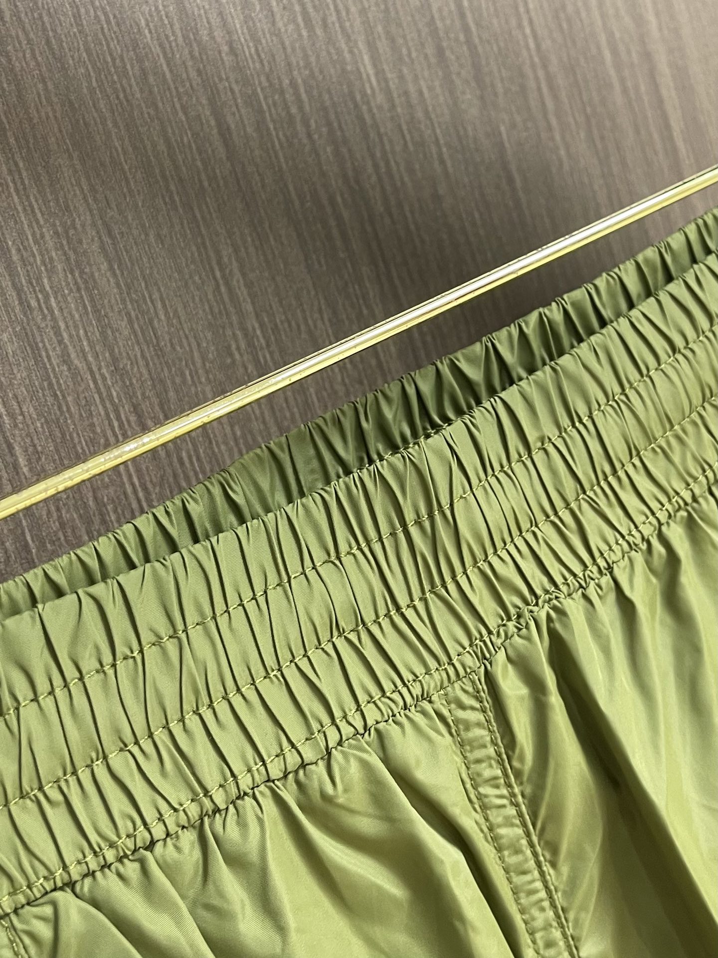 “Ami Alexandre Mattiussi 2025-SS Spring/Summer Shorts Collection: Custom fabrics, comfort, high quality, sizes S-XXL.” - 图片 5