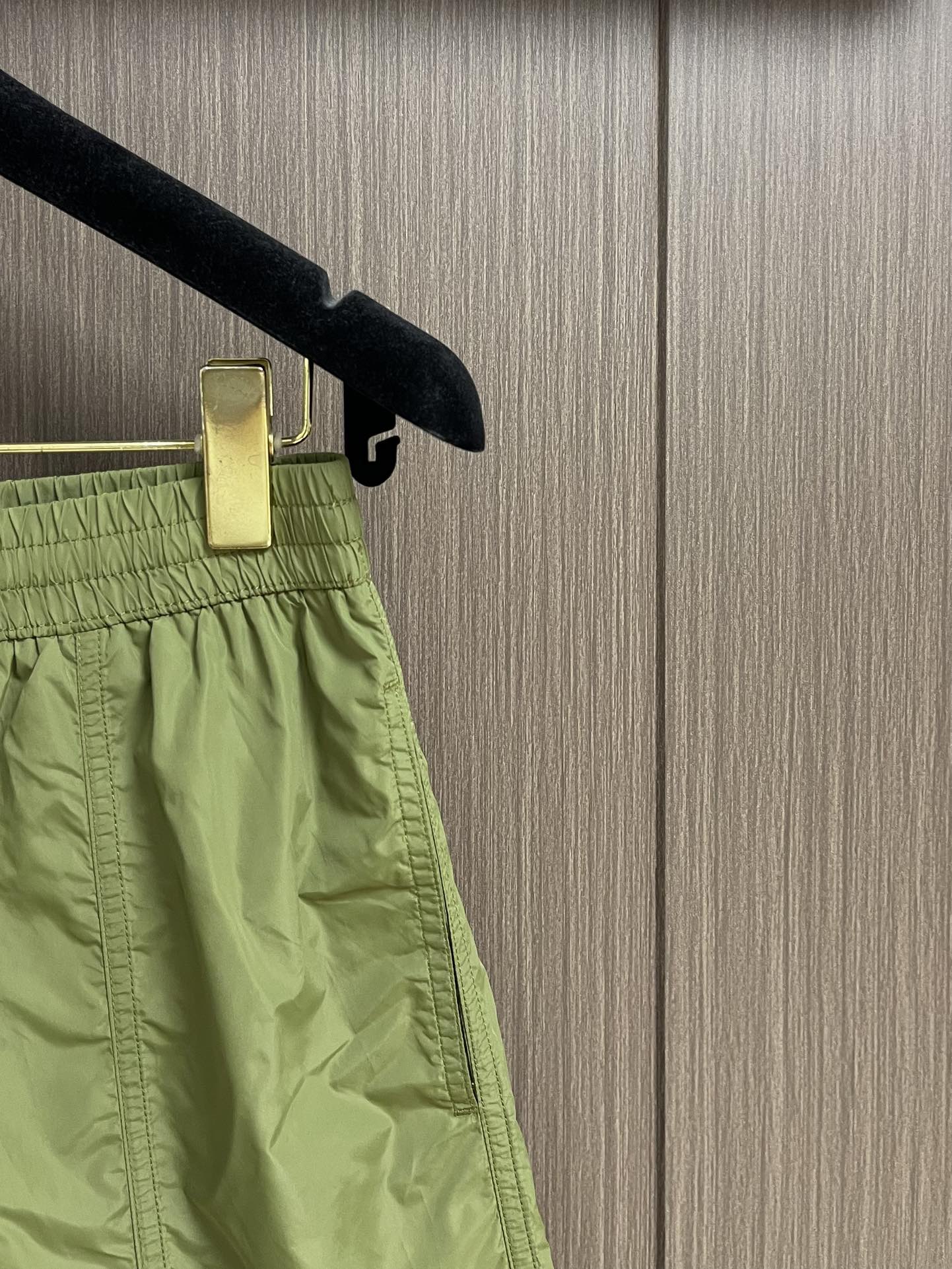 “Ami Alexandre Mattiussi 2025-SS Spring/Summer Shorts Collection: Custom fabrics, comfort, high quality, sizes S-XXL.” - 图片 4