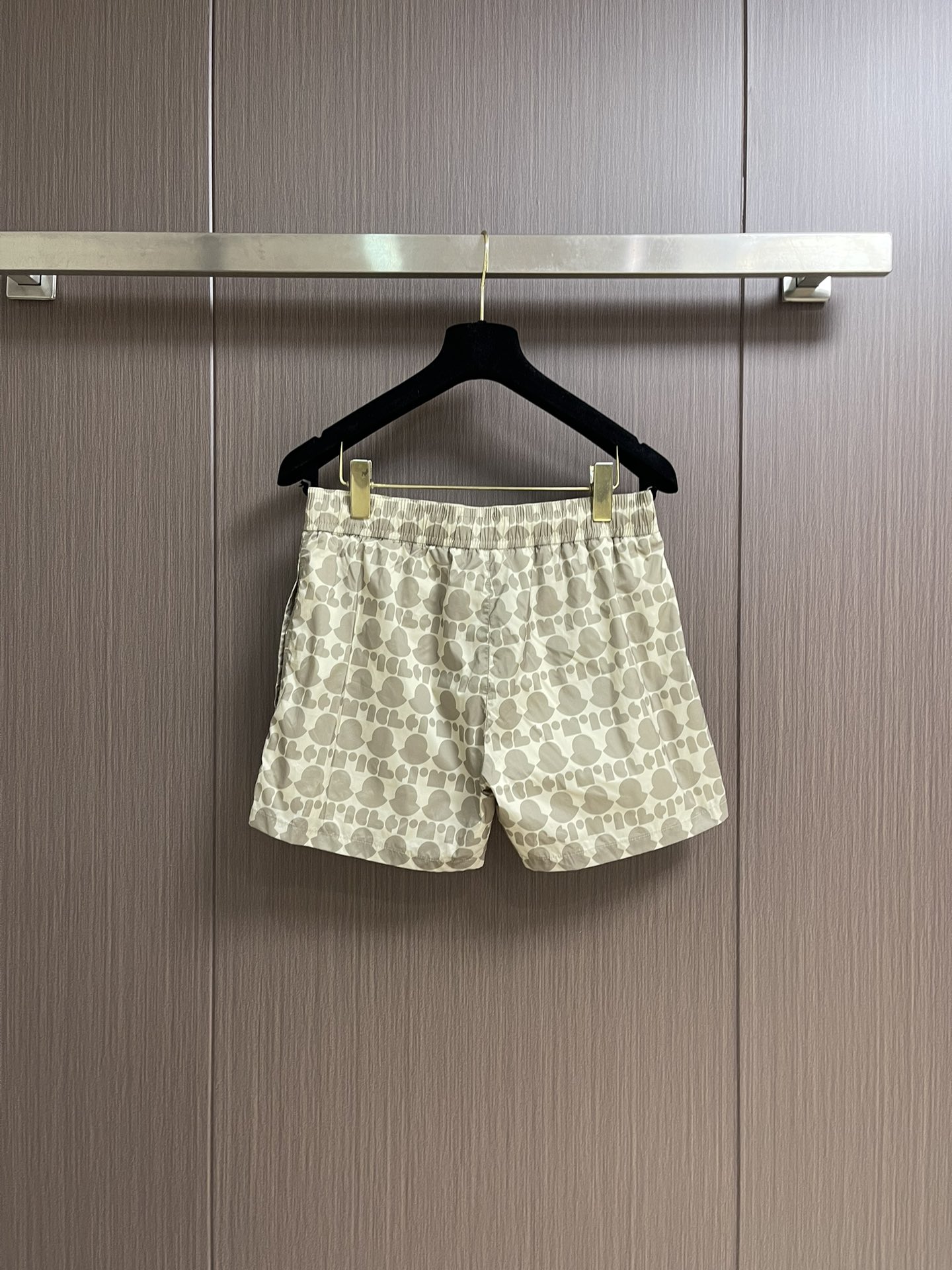 “528Moncler 2025 Shorts: High-Quality Original Hardware, Dry Fabric, Comfortable Fit, Sizes S-XXL” - 图片 2