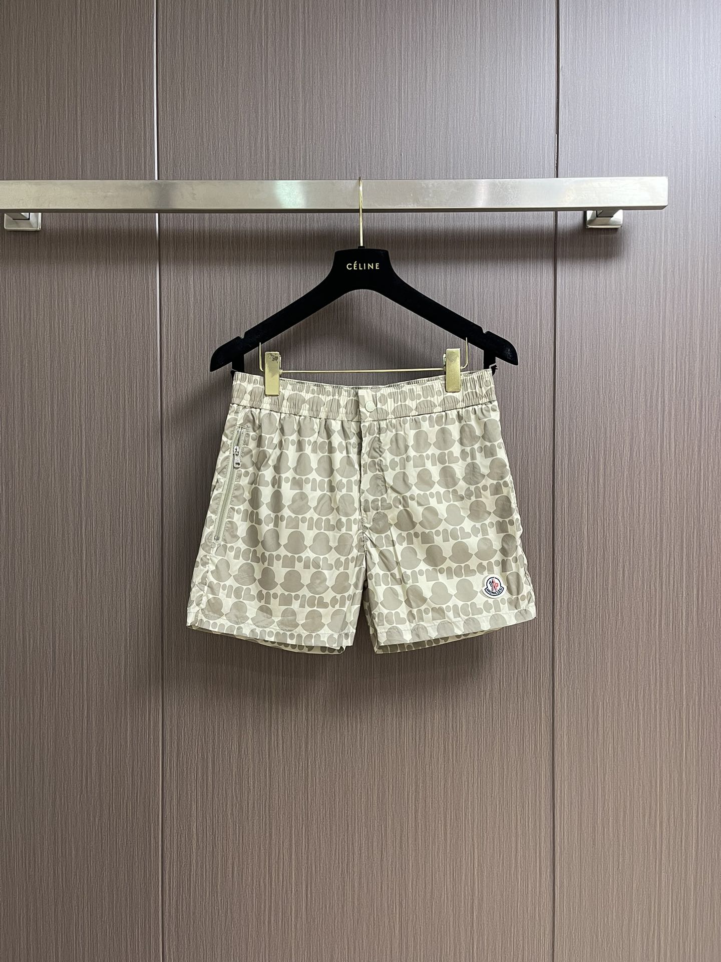 “528Moncler 2025 Shorts: High-Quality Original Hardware, Dry Fabric, Comfortable Fit, Sizes S-XXL” - 图片 1