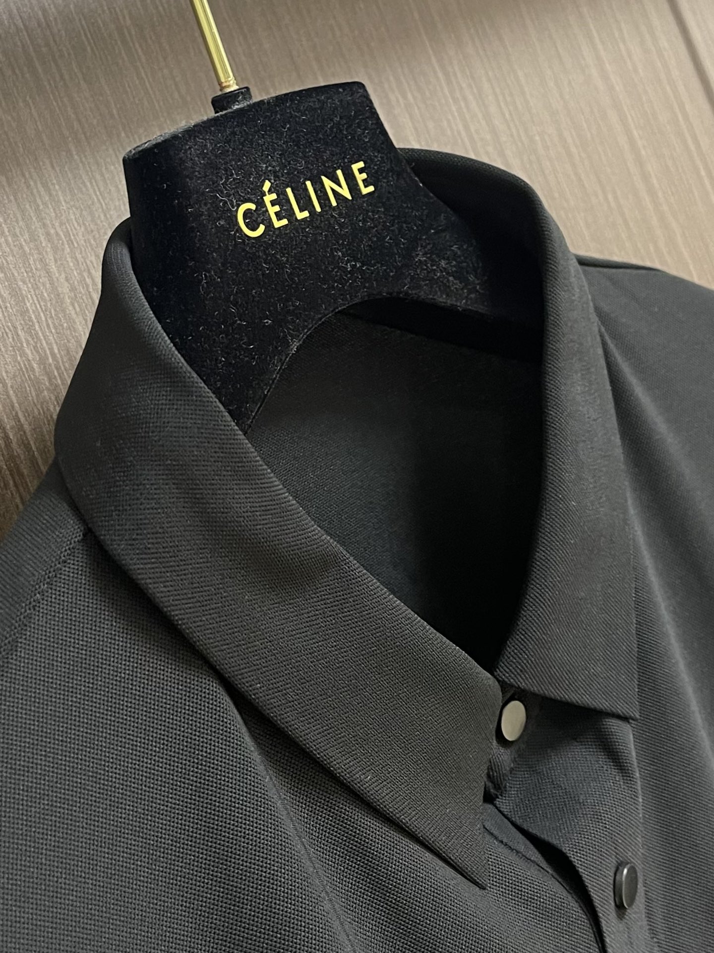 “Elegant Summer Logo Fashion: High-Quality, Luxurious Men’s Clothing with Classic Brand Logo” - 图片 6
