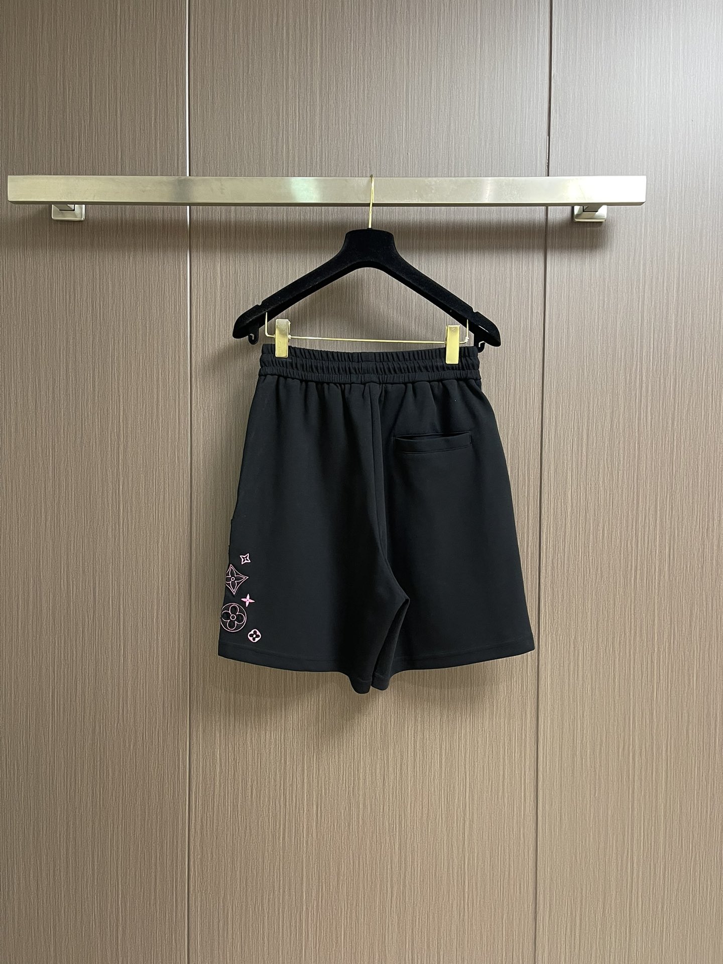 “Embroidered Cotton Shorts 2025: Stylish, Comfortable, High Quality Design in Various Sizes” - 图片 2