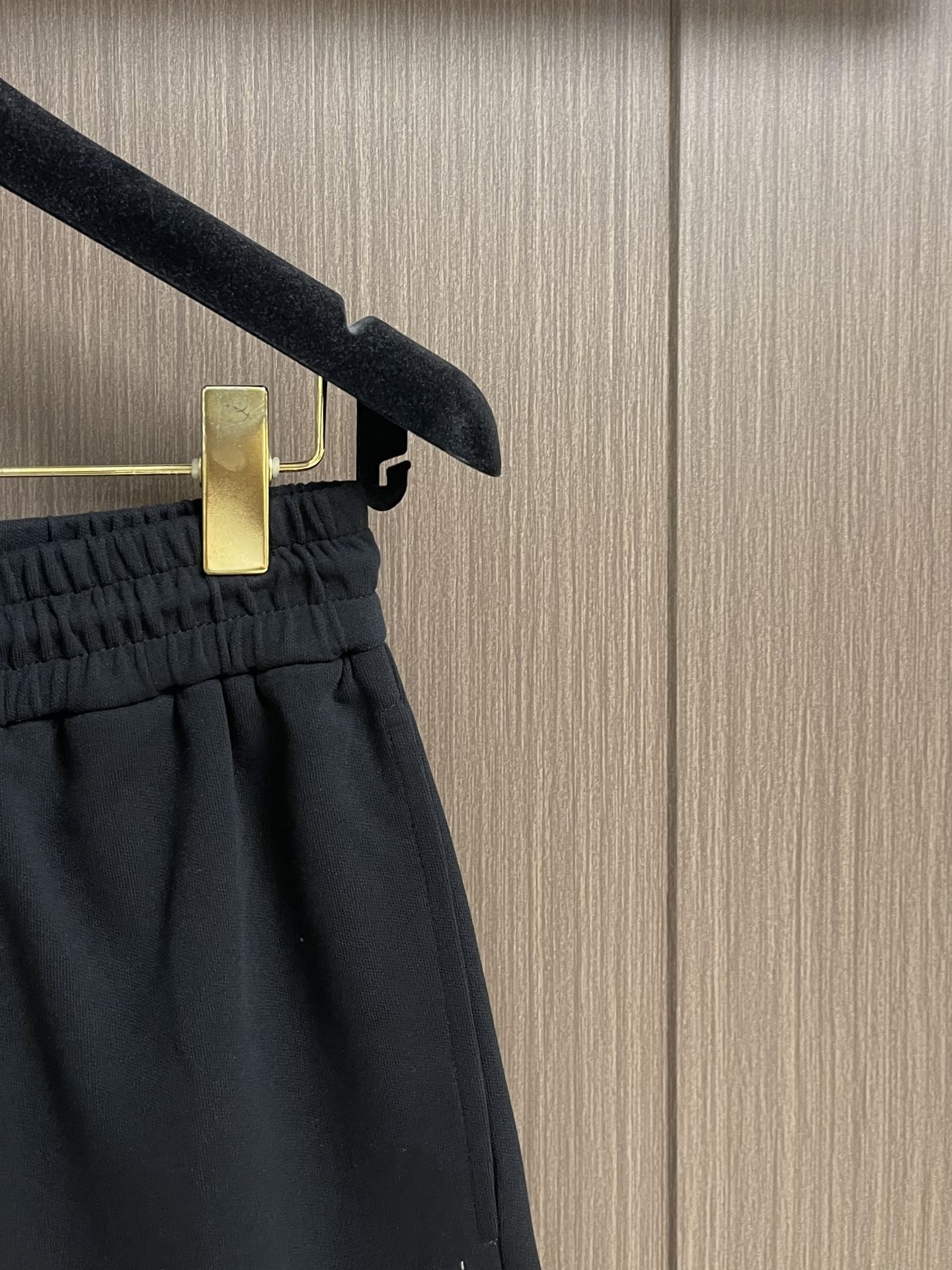“Dior 2025SS Autumn Marks Leisure Shorts: Cotton Weave, Embroidery, Spotting, Sizes M-XXL” - 图片 4