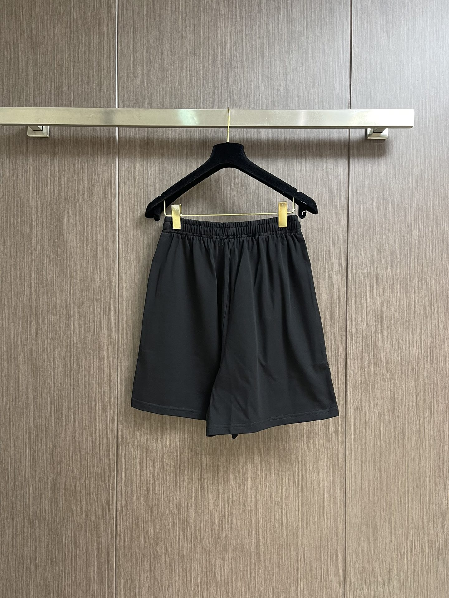 Balenciaga Parisian 2025SS Embroidered Shorts: Same-Sex, Large Size, Front Embroidery, S-XL Sizes - 图片 2