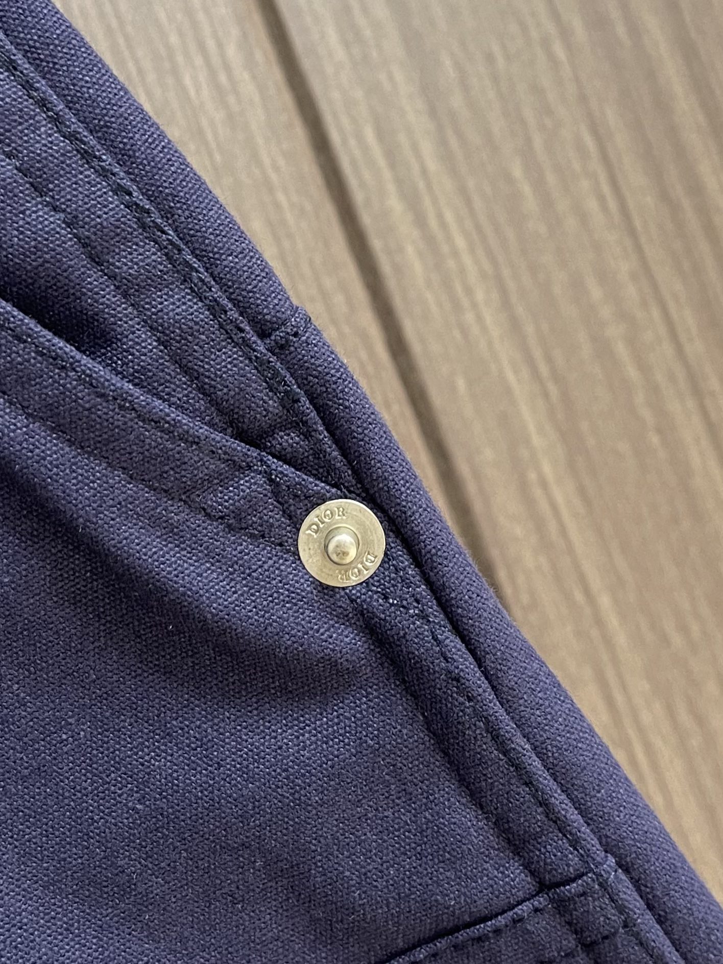 “684.Dior 2025s’ Graphic Blue Cotton Shirt Jacket Shorts Set from AND LEWIS HLTON Fall 2000 Series” - 图片 5