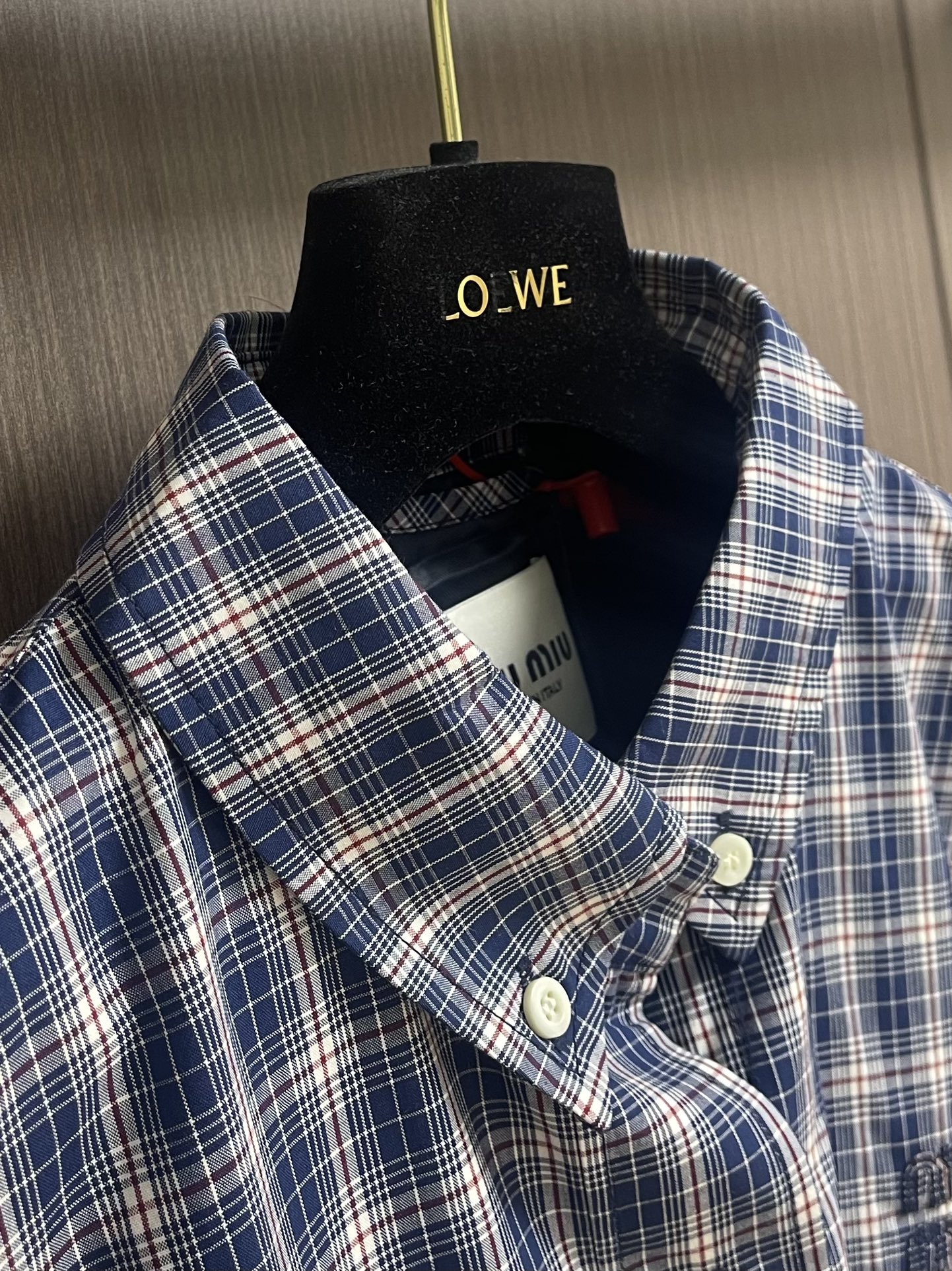 “High-Quality Miu Miu Blue Coats with Embroidered Dots and Unique Design for Men and Women | Full Cotton Material” - 图片 3