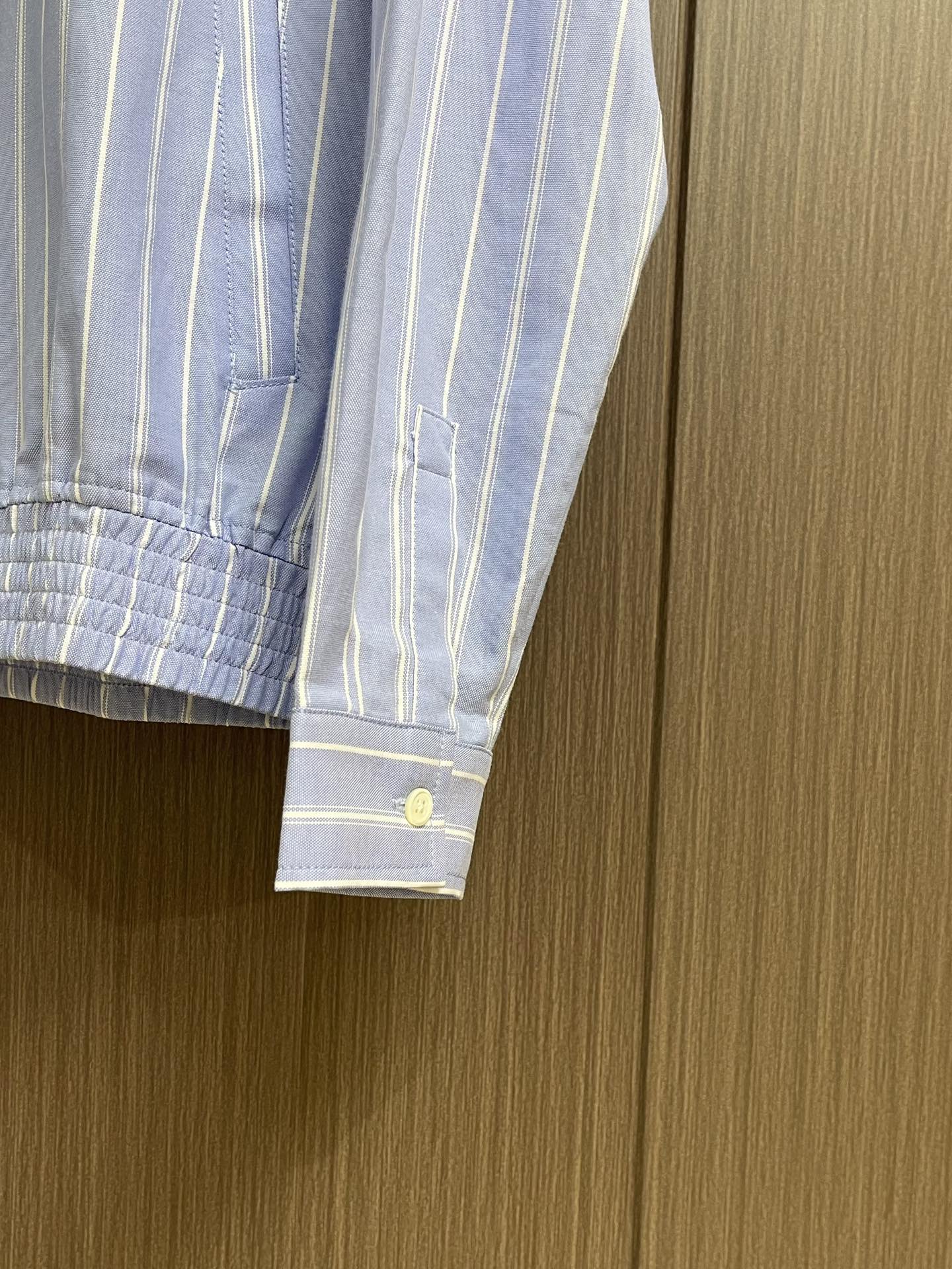 Title: Dior 2025 Zipper Jacket with Couture Embroidery and Blue Striped Cotton Silk – Sizes S-XXL Summary: Dior’s 2025 zipper jacket features - 图片 7