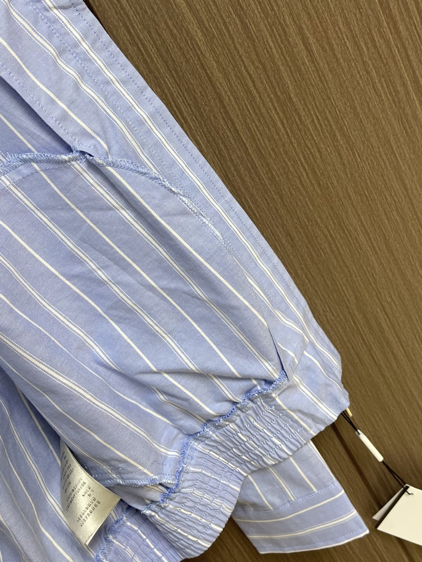 Title: Dior 2025 Zipper Jacket with Couture Embroidery and Blue Striped Cotton Silk – Sizes S-XXL Summary: Dior’s 2025 zipper jacket features - 图片 8