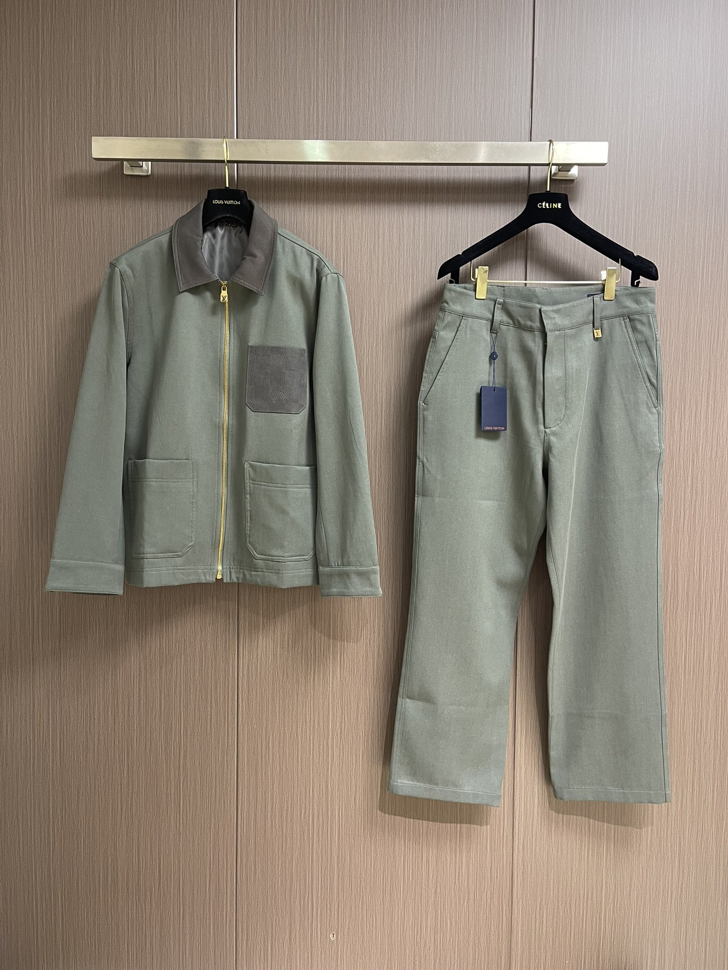 Louis Vuitton Lightweight Linen Denim Workwear Jacket With Patch Pocket 4 i1753367237 6736 8