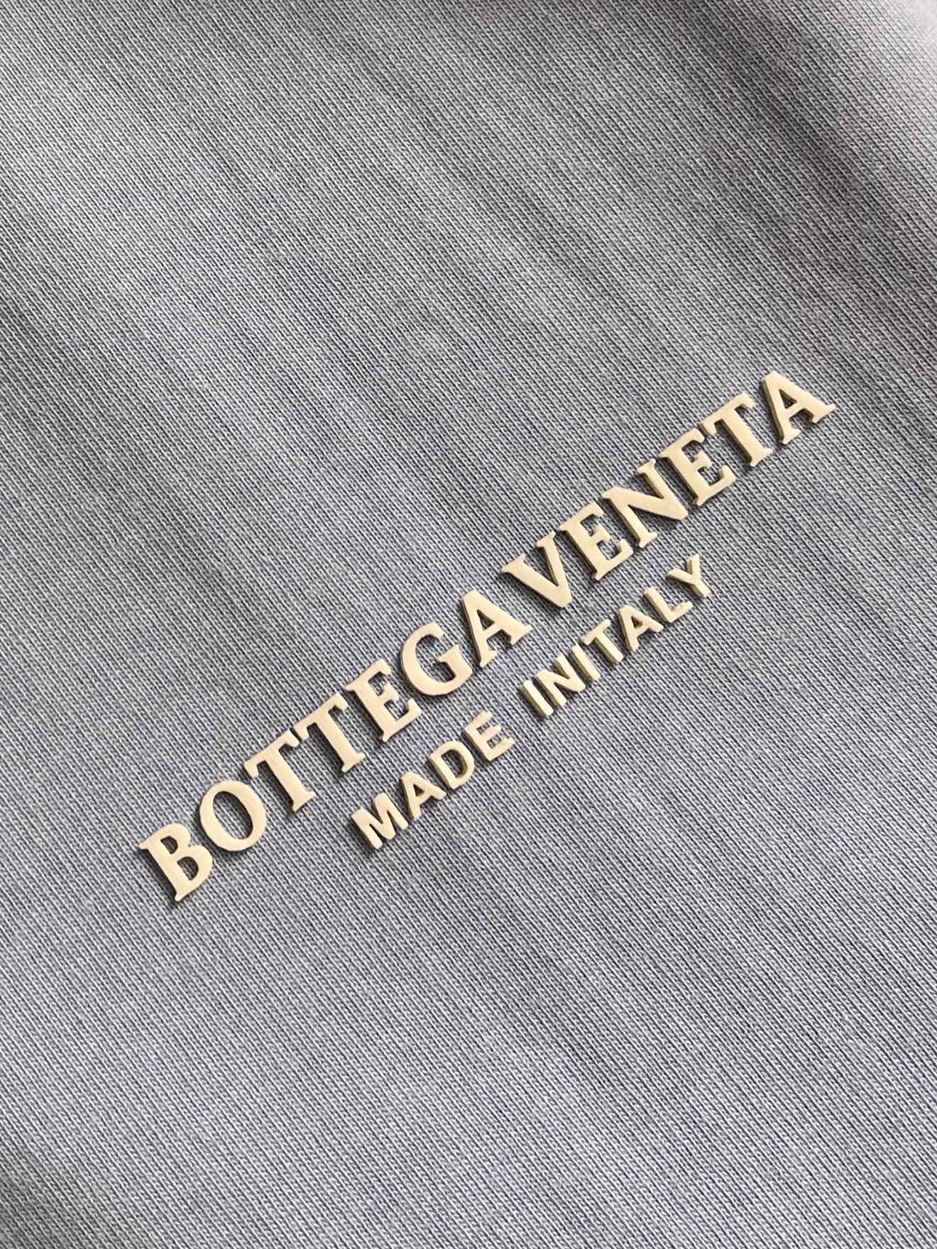 “552BV 2025SS Short-Sleeve T-Shirt with Stereo Logo Stamping and Double-Colored Cotton Fabric” - 图片 5