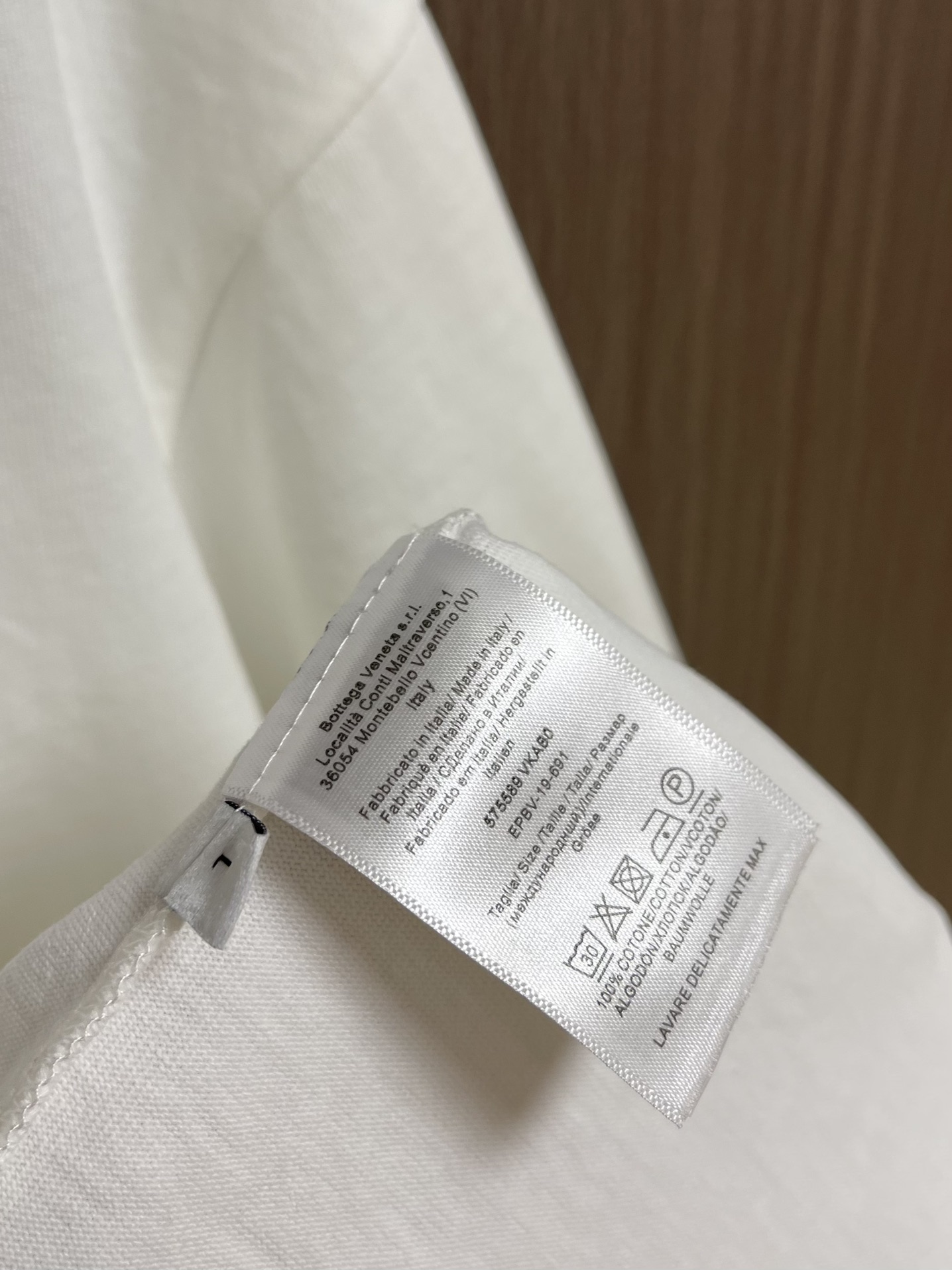 “New 2025SS Short-Sleeve T-Shirt with Stereo Logo Stamping Process and Comfortable Fabric Dyes – Size M-XXL” - 图片 7