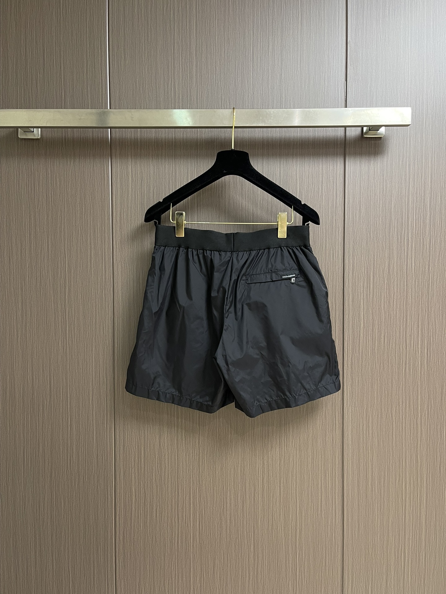 “Dolce Gabbana DG 2025ss Beach Pants and Shorts: Customized Hardware, Sizes 44-54 M-4XL” - 图片 2