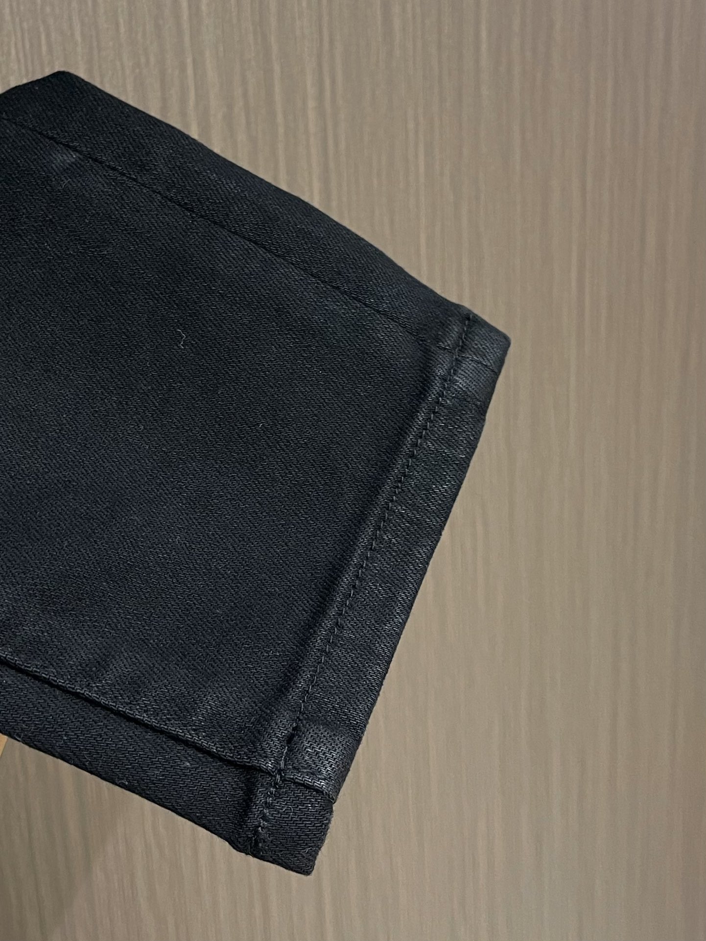 “DG 2025SS Water-Washed Cowboy Fabric Jeans: Perfect for Everyday Life and Leisure, Sizes 29-36” - 图片 7