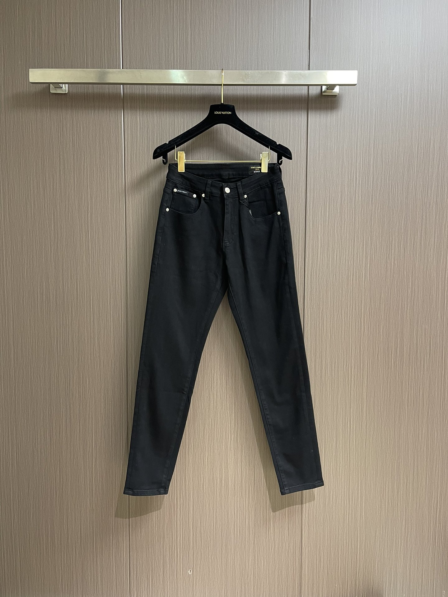 “DG 2025SS Water-Washed Cowboy Fabric Jeans: Perfect for Everyday Life and Leisure, Sizes 29-36”
