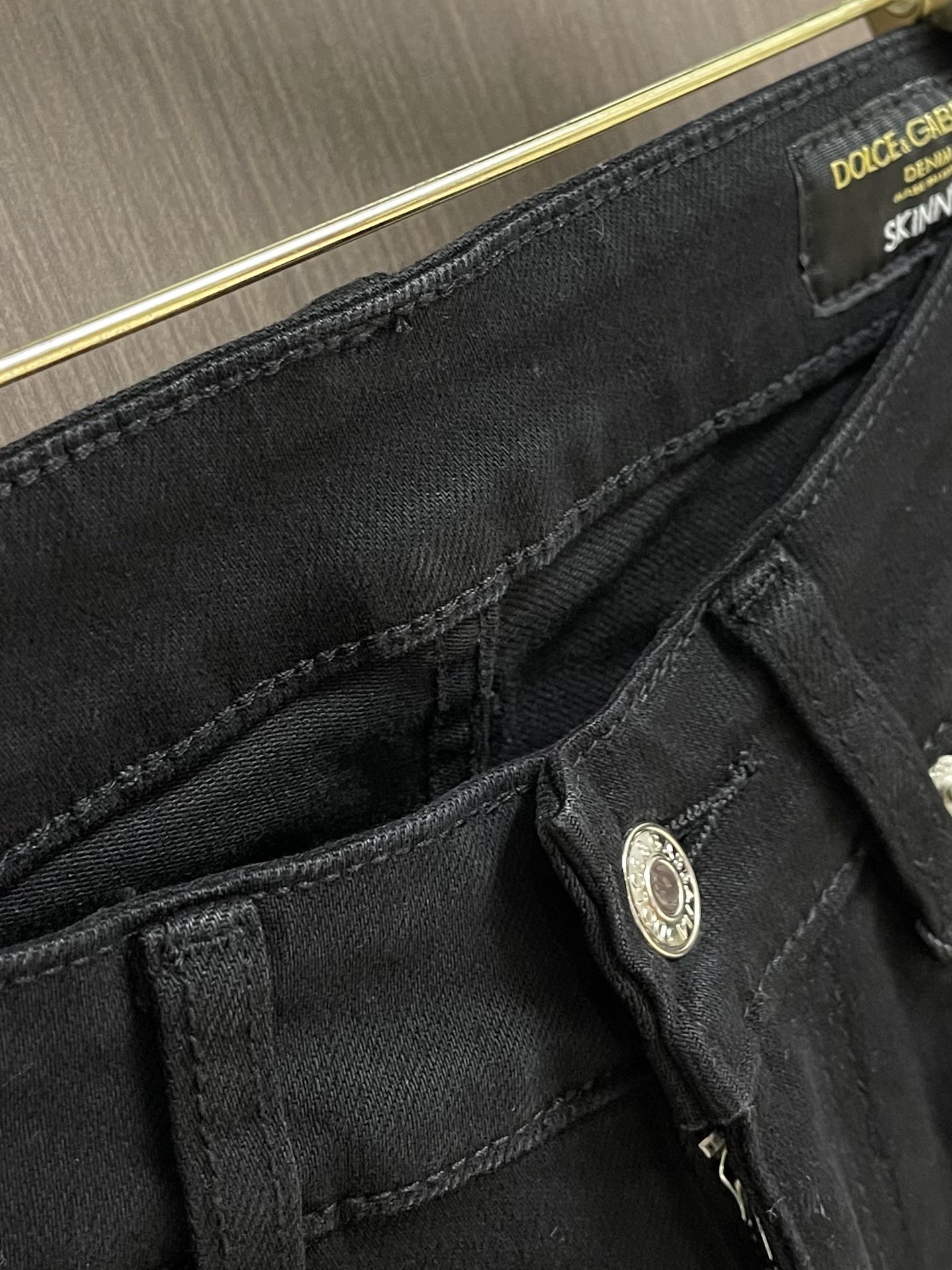 “DG 2025SS Water-Washed Cowboy Fabric Jeans: Perfect for Everyday Life and Leisure, Sizes 29-36” - 图片 3