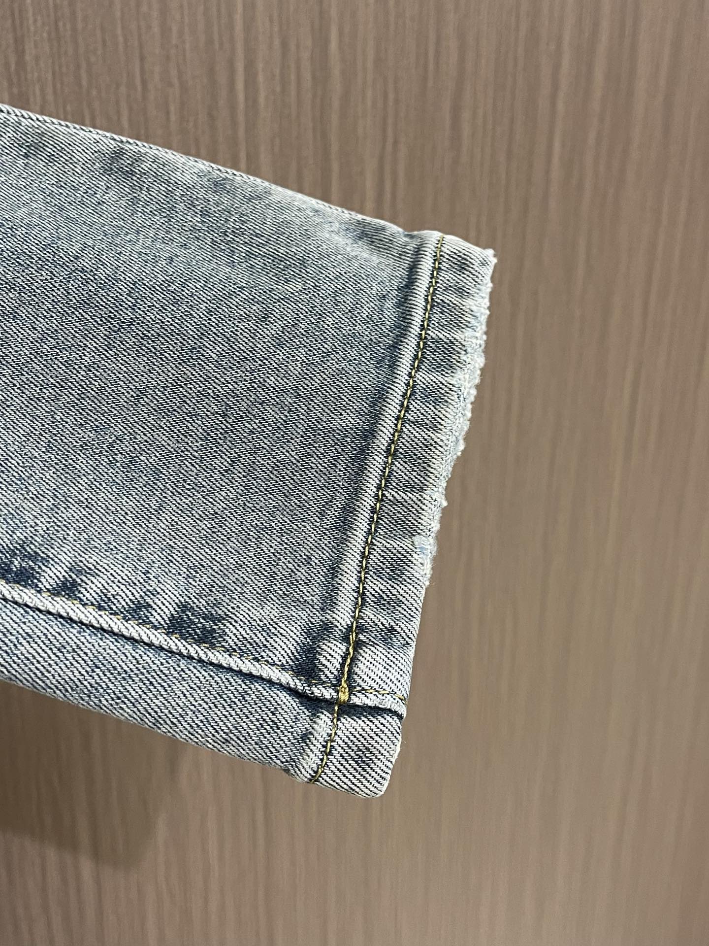 Title: DG 2025s Men’s Spring-Summer Jeans Review: Comfortable, stylish, durable jeans with high-quality materials and classic design. Size: 29-36. - 图片 8
