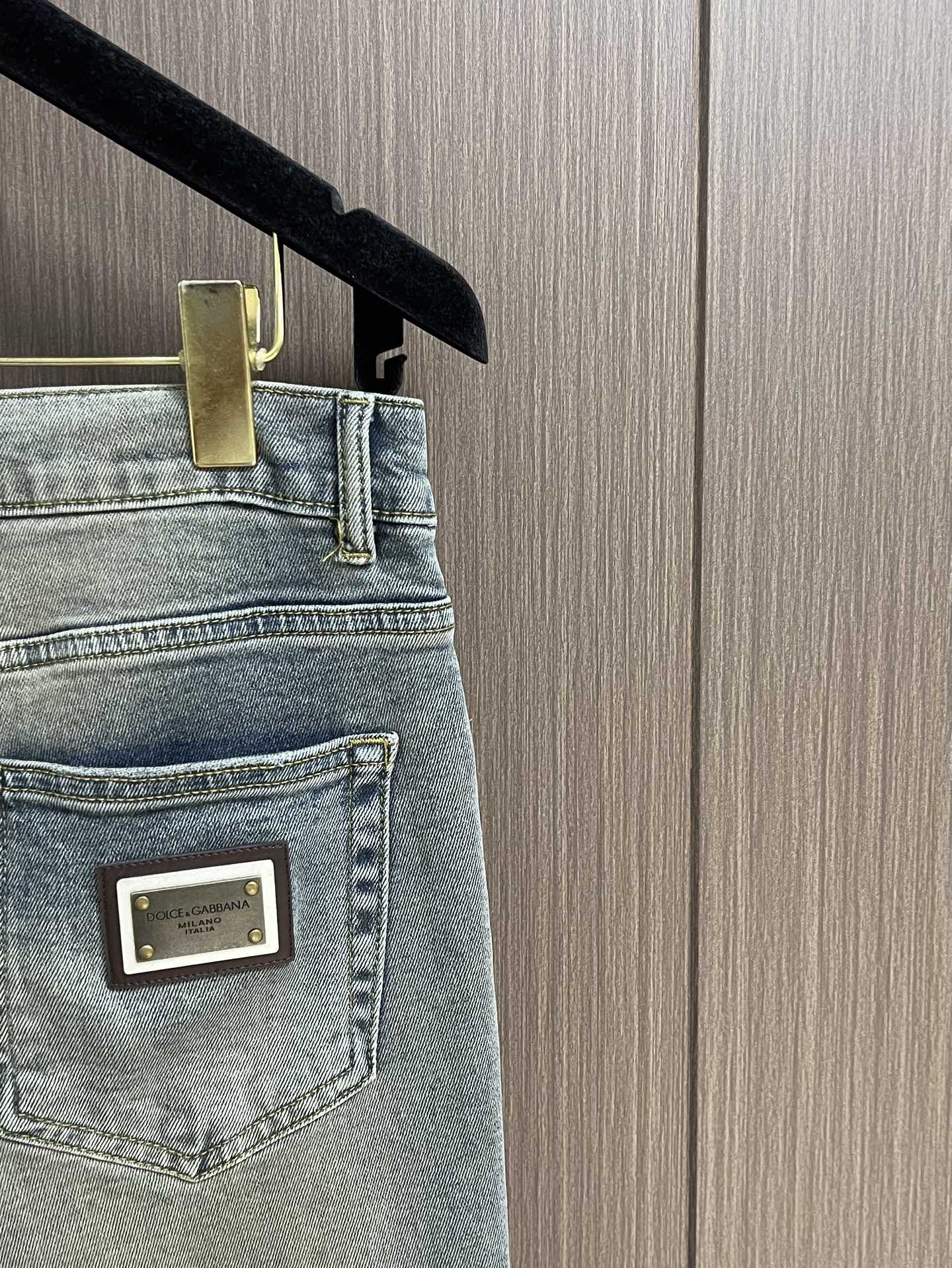 Title: DG 2025s Men’s Spring-Summer Jeans Review: Comfortable, stylish, durable jeans with high-quality materials and classic design. Size: 29-36. - 图片 7