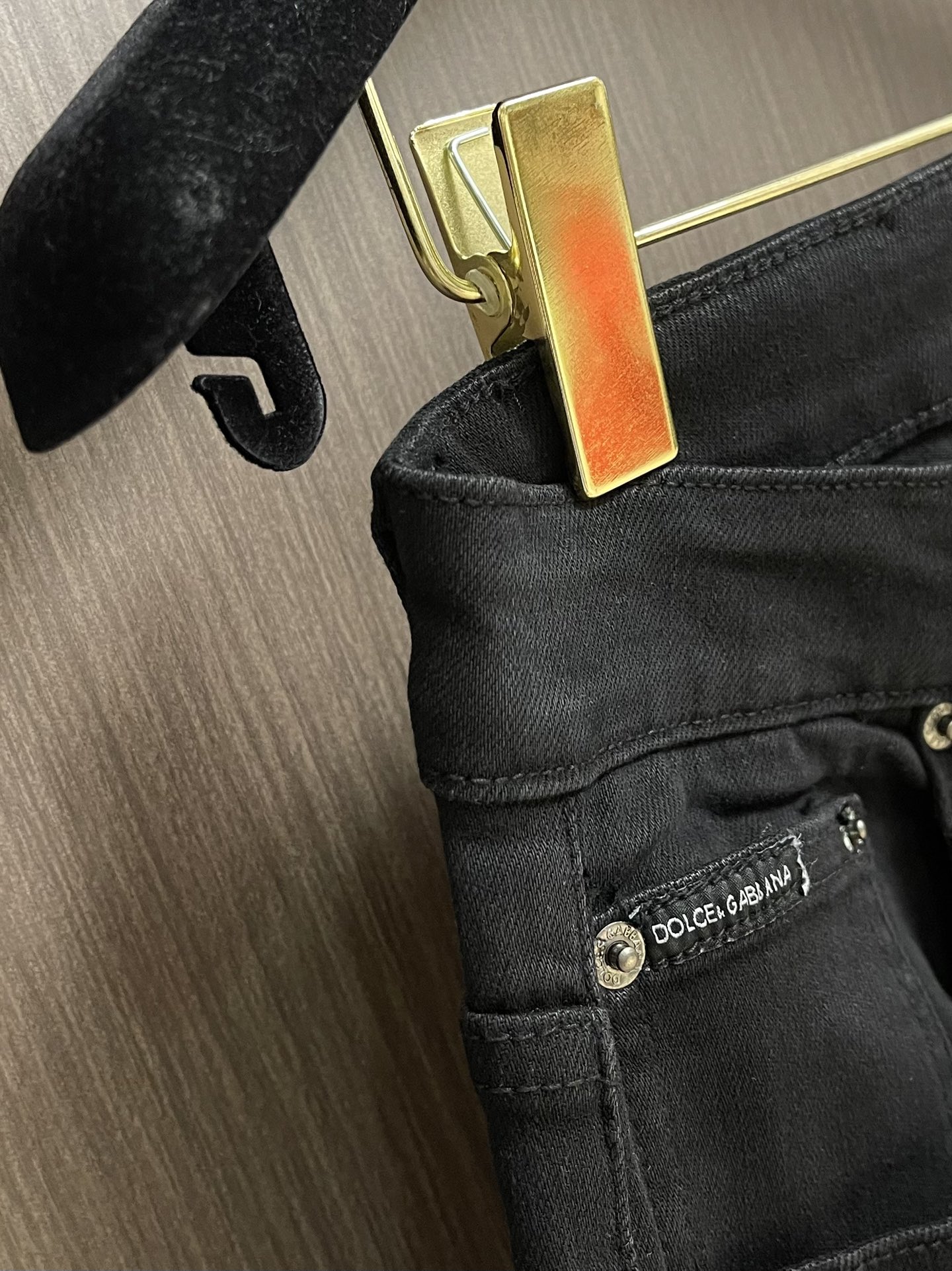 “Men’s Panzers for Summer: High-Quality, Customizable Metal-Style Pants with Superior Craftsmanship and Glamorous Appeal” - 图片 6