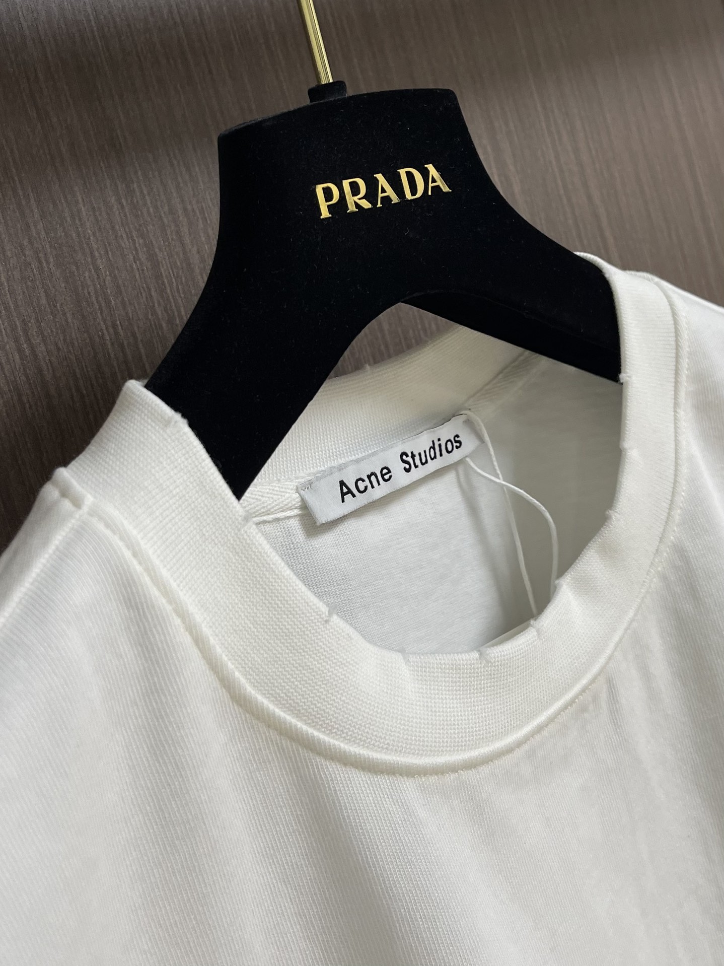 “Acne Studios Logo Short-Sleeve T-Shirts: Eco-Tropical Fabrics, Dotted Chest, Plasma Stamping, Sizes M-XXL” - 图片 6