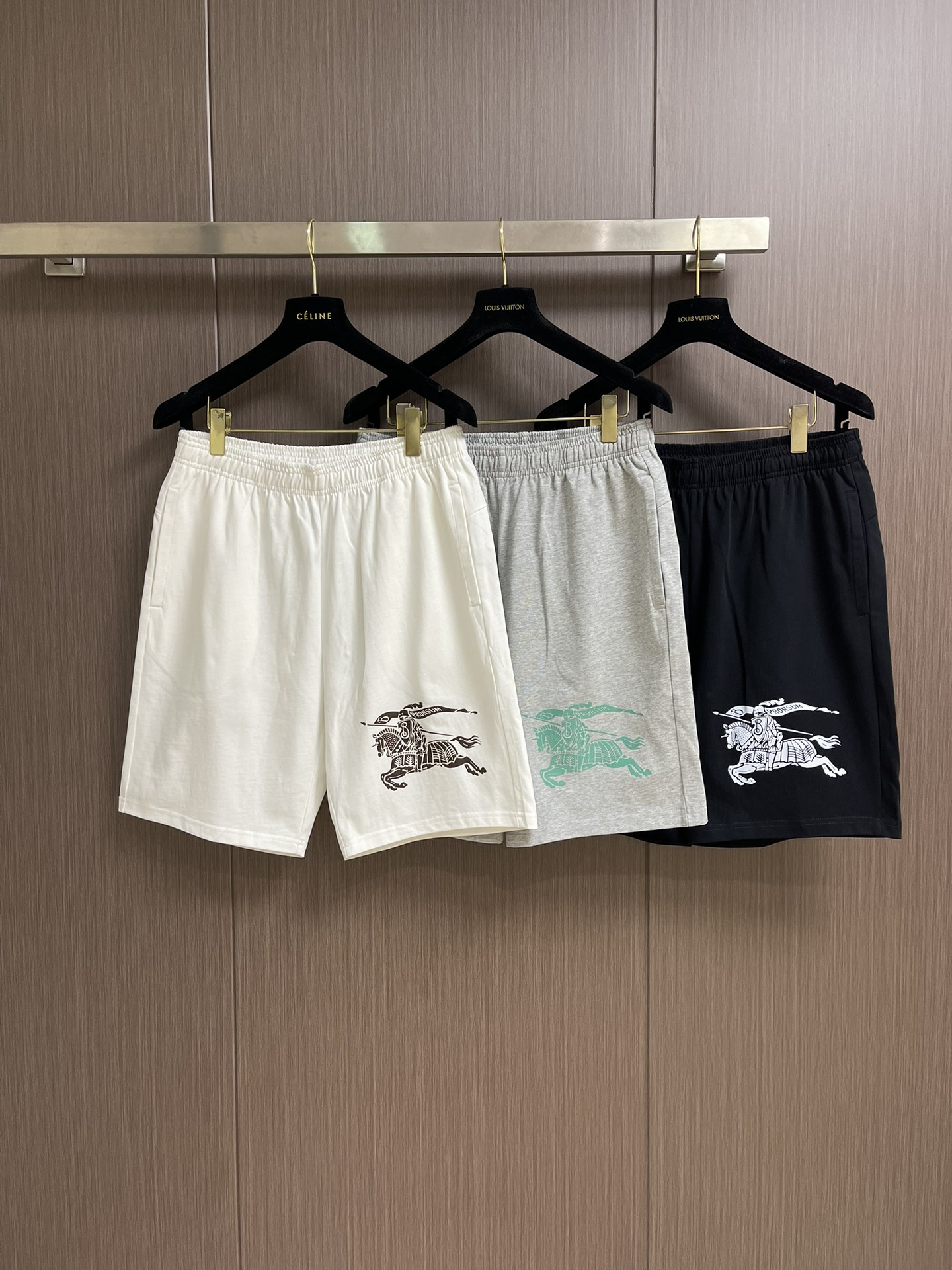 “Burberry Cotton Shorts: Detailed Description and Features, Size M-XXL” - 图片 3