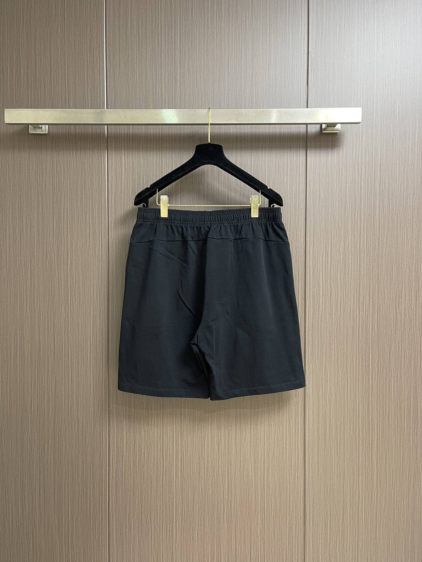 “Burberry Cotton Shorts: Detailed Description and Features, Size M-XXL” - 图片 2