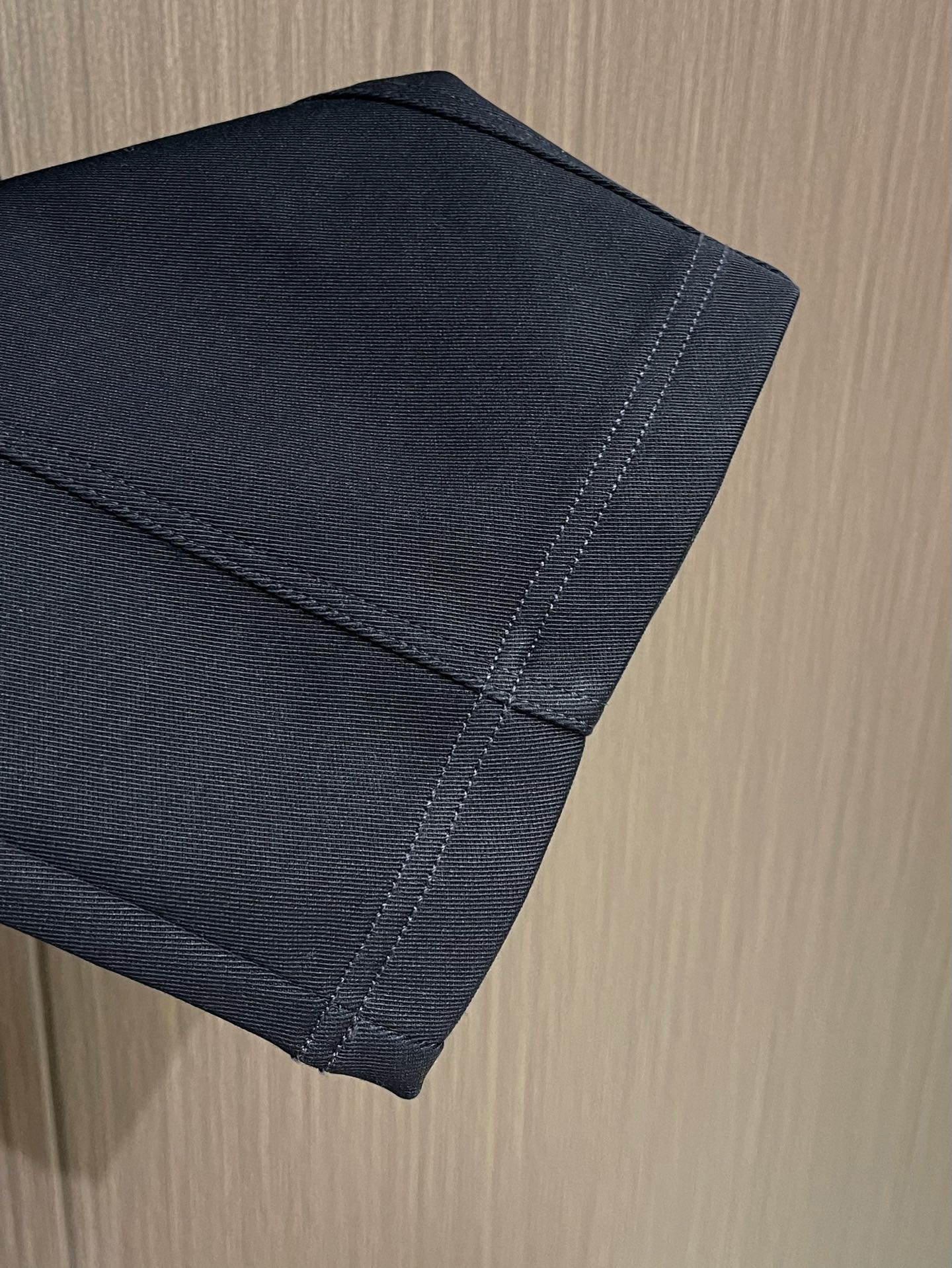 “Dior 2025SS Men’s Recital Shorts: Elegant Fashion with Unique Colors and Inclusive Design” - 图片 7