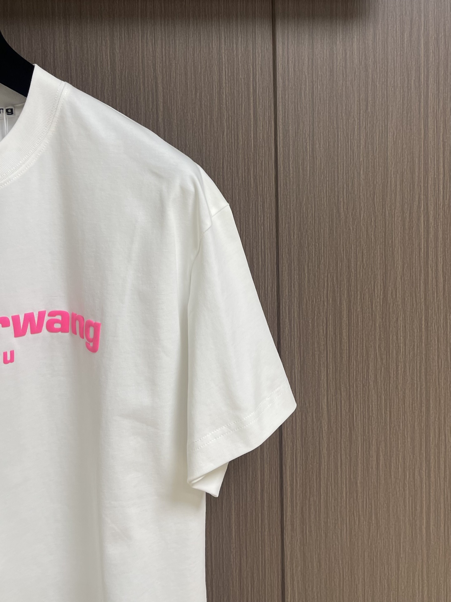 “High-Quality Cotton Alexander Wang 2025SS Summer T-Shirts, Skin Comfort, Dynamic Design, Sizes S-XL” - 图片 4