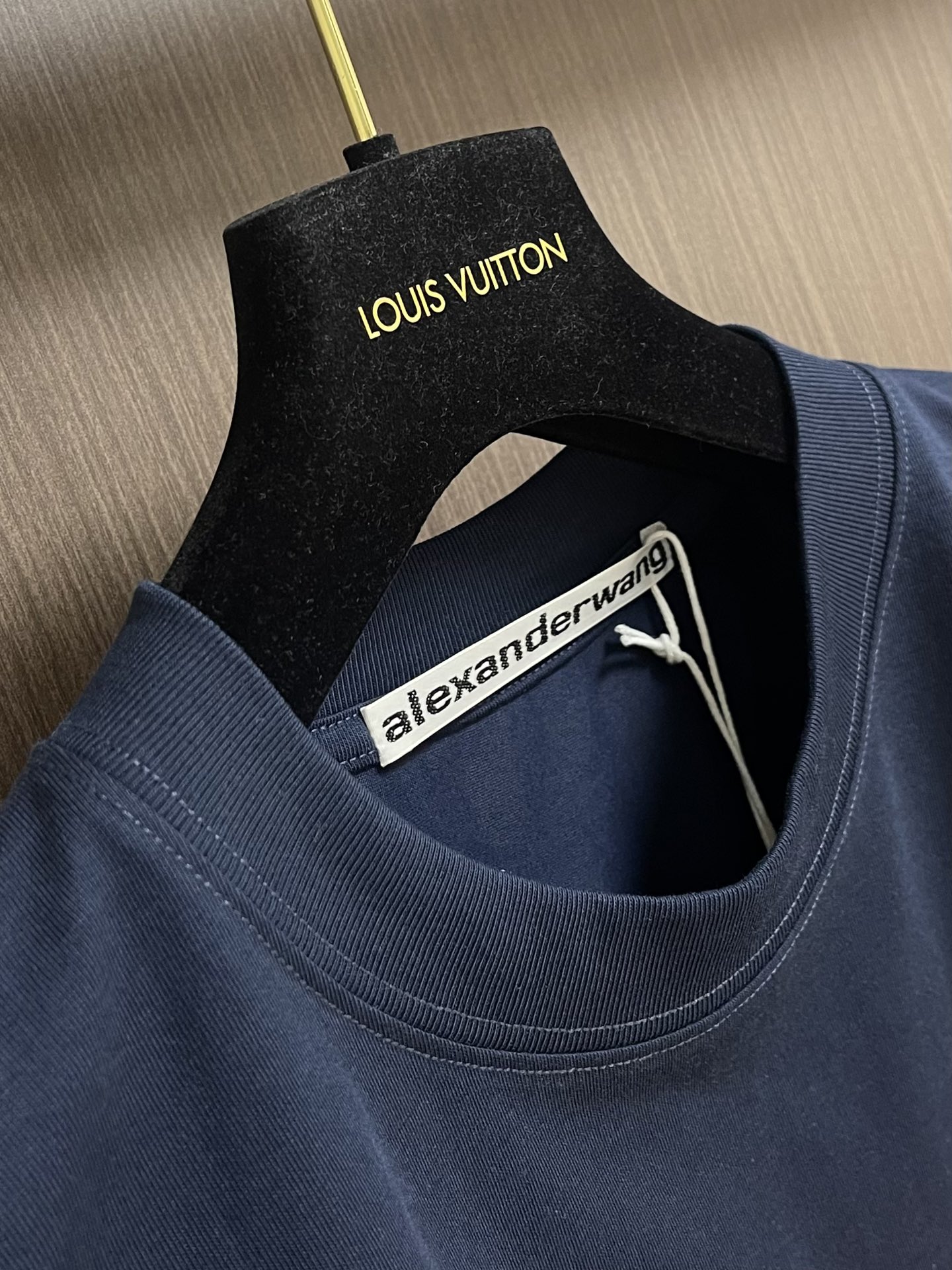 Title: Alexander Wang 2025SS Summer T-Shirts Review Summary: High-quality cotton fabric, skin comfort, perfect design, dynamic look. Sizes: S-XL. - 图片 6