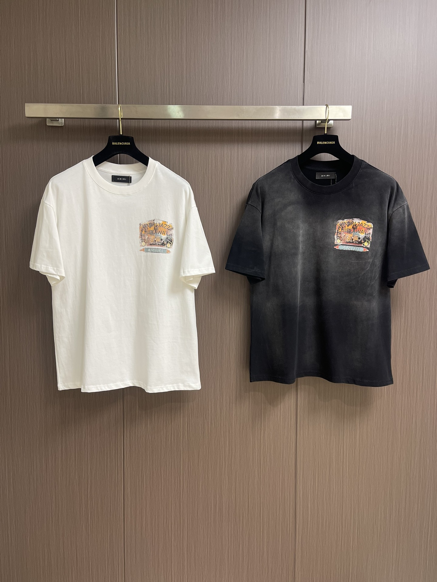 “High-End Unique Short Sleeve T-Shirts with Faded Retrospect Mark Prints” - 图片 3