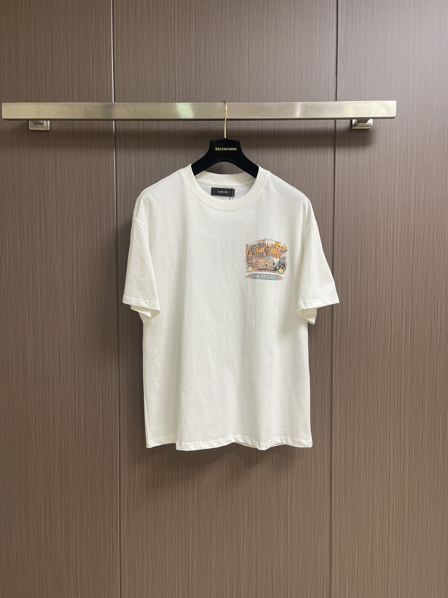 “High-End Unique Short Sleeve T-Shirts with Faded Retrospect Mark Prints” - 图片 1