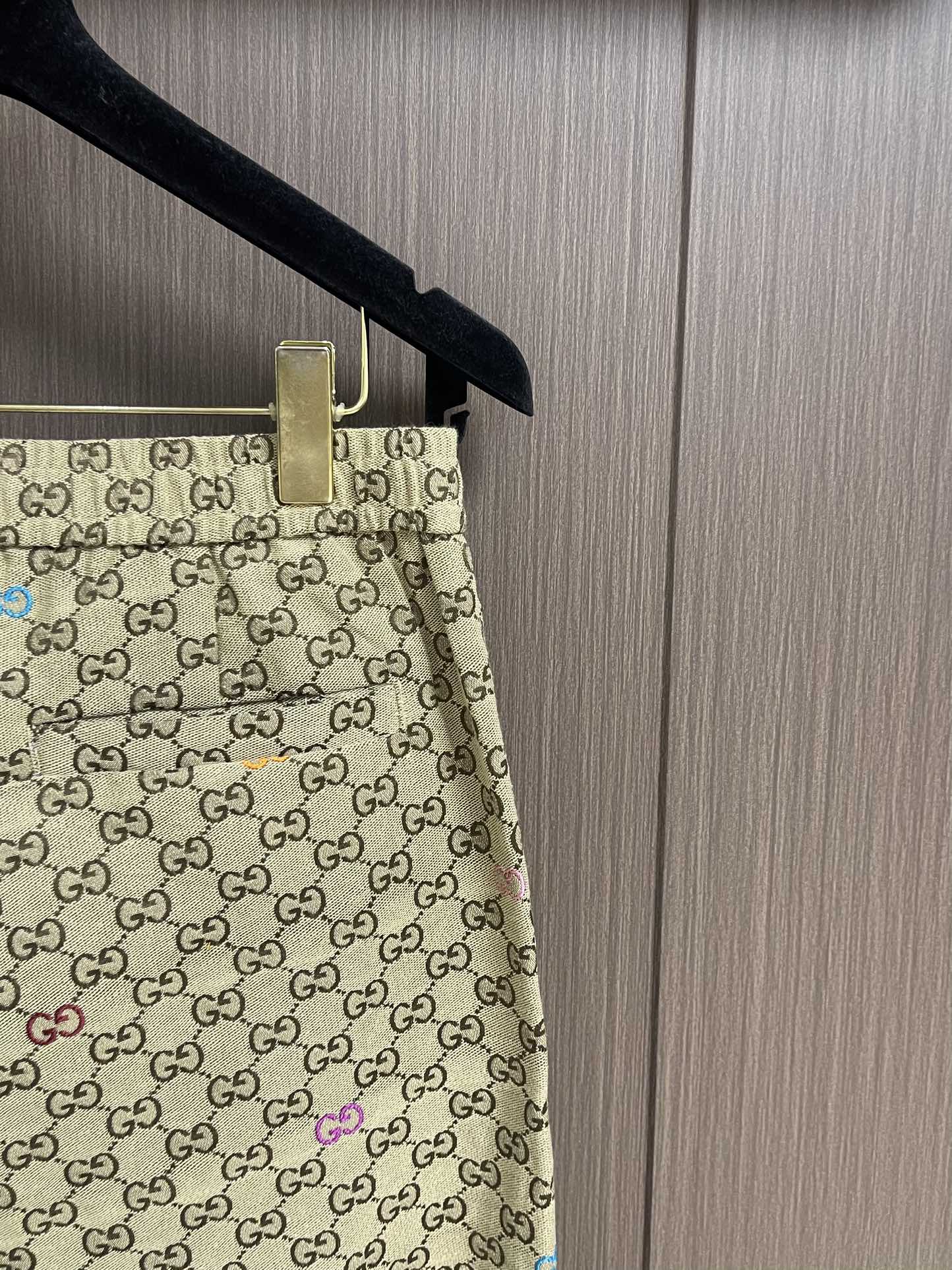 Gucci Camel-Colored GG Canvas Pants: Autumn 2025 Series Integration Test and Quality Charisma - 图片 7