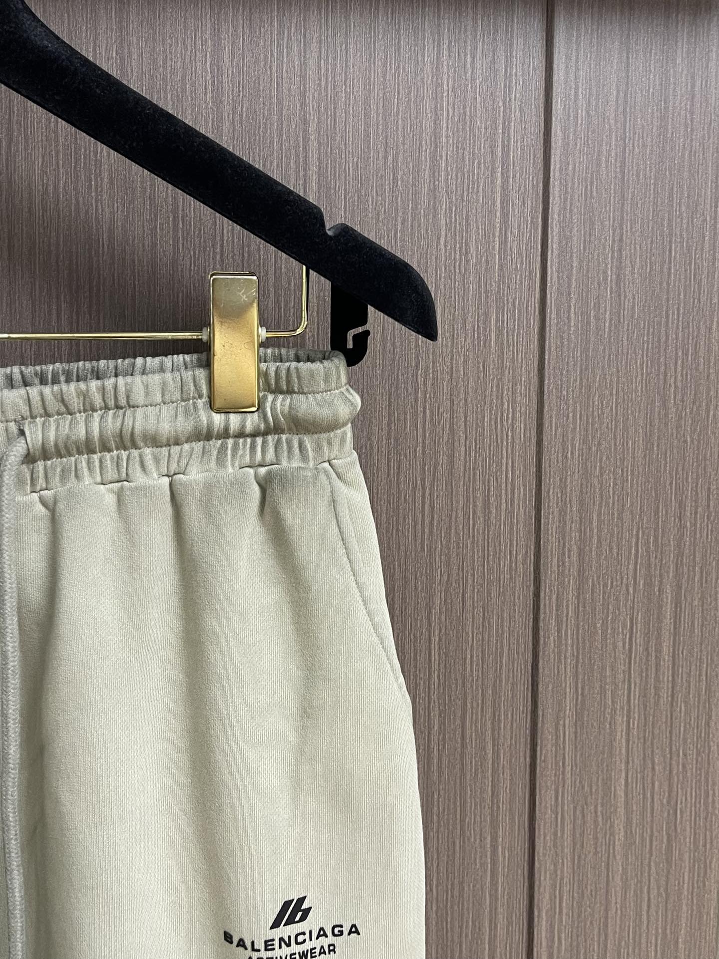 “Palenciaga Rubber Logo Shorts: Customized, Comfortable, Stylish 360g Gramid Cotton with 3D Logo” - 图片 4