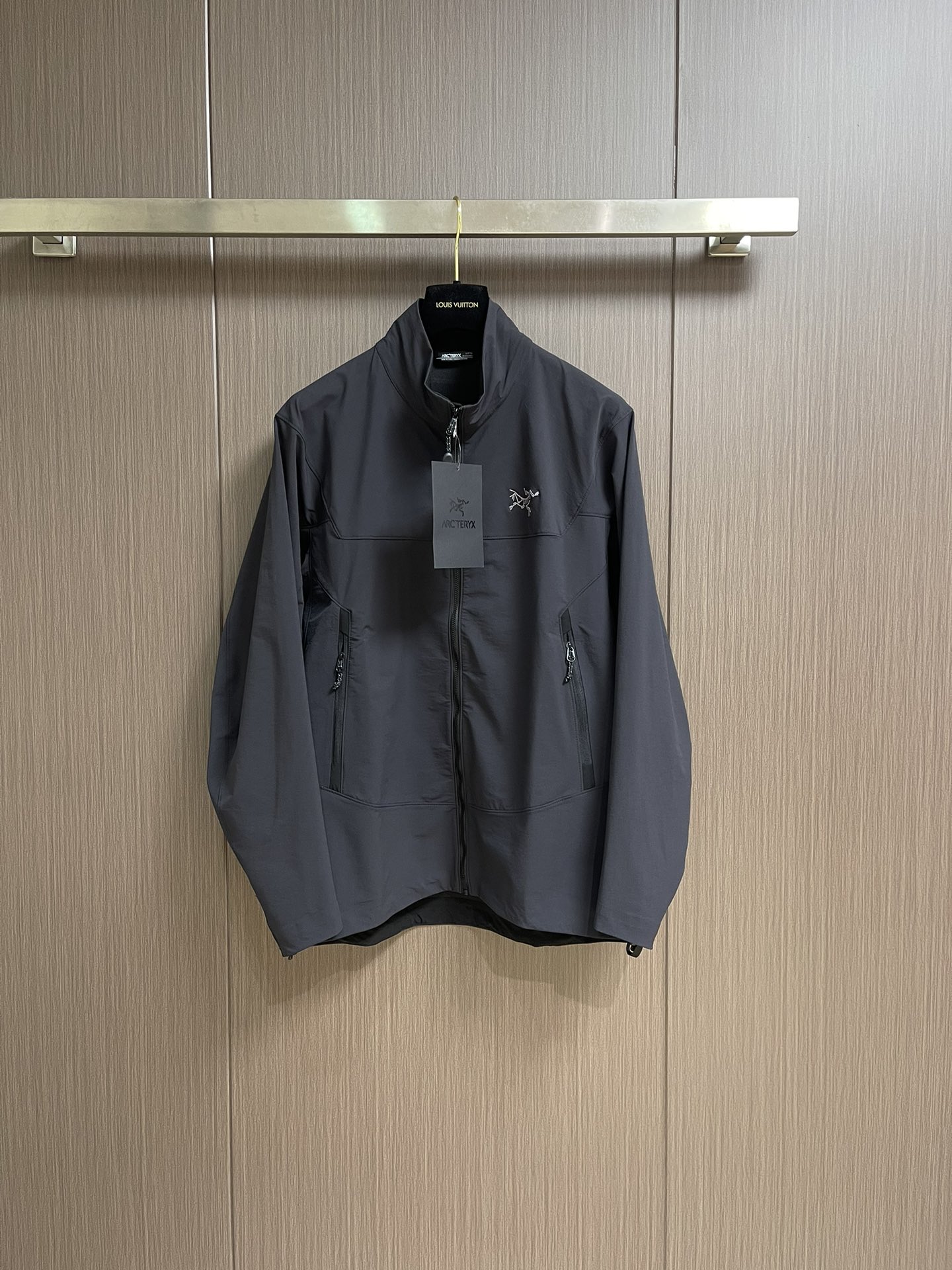 Title: Arcteryx Nodin Jacket Review: Lightweight Windproof Urban Shell Summary: Arcteryx Original Bird Nodin Jacket is a versatile windshell with high-quality materials and