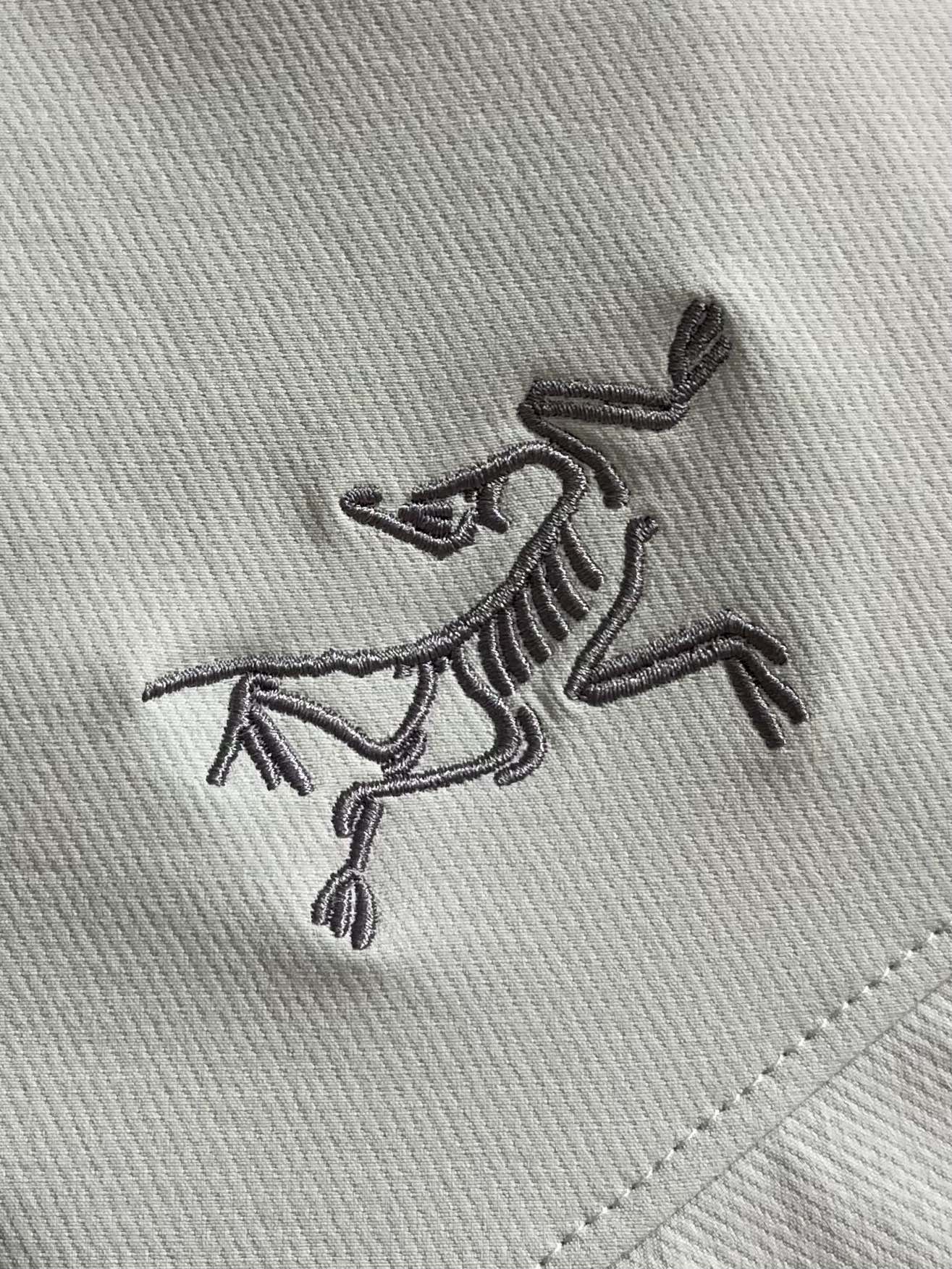Arcteryx Nodin Series Windshell Jacket Review: Lightweight, Windproof, and Stylish - 图片 5