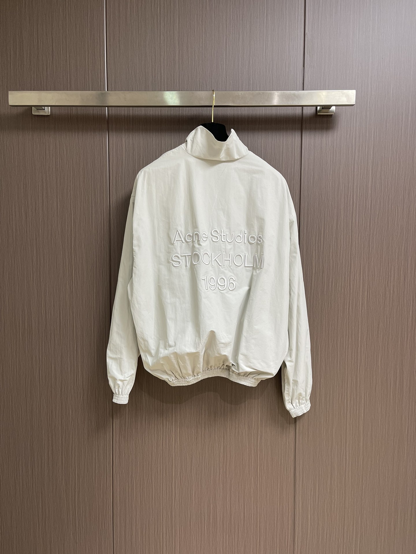 “Acne Studios 1996 Series: Nordic-Inspired Embroidered Jacket with Literary Elements, Size S-M-L” - 图片 2