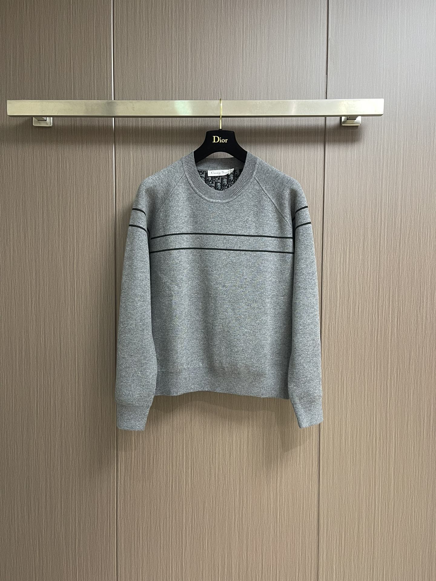 “816DIOR Dual-Sided Wool Knit Sweater: High-Quality, Versatile, and Stylish for Fall and Winter”