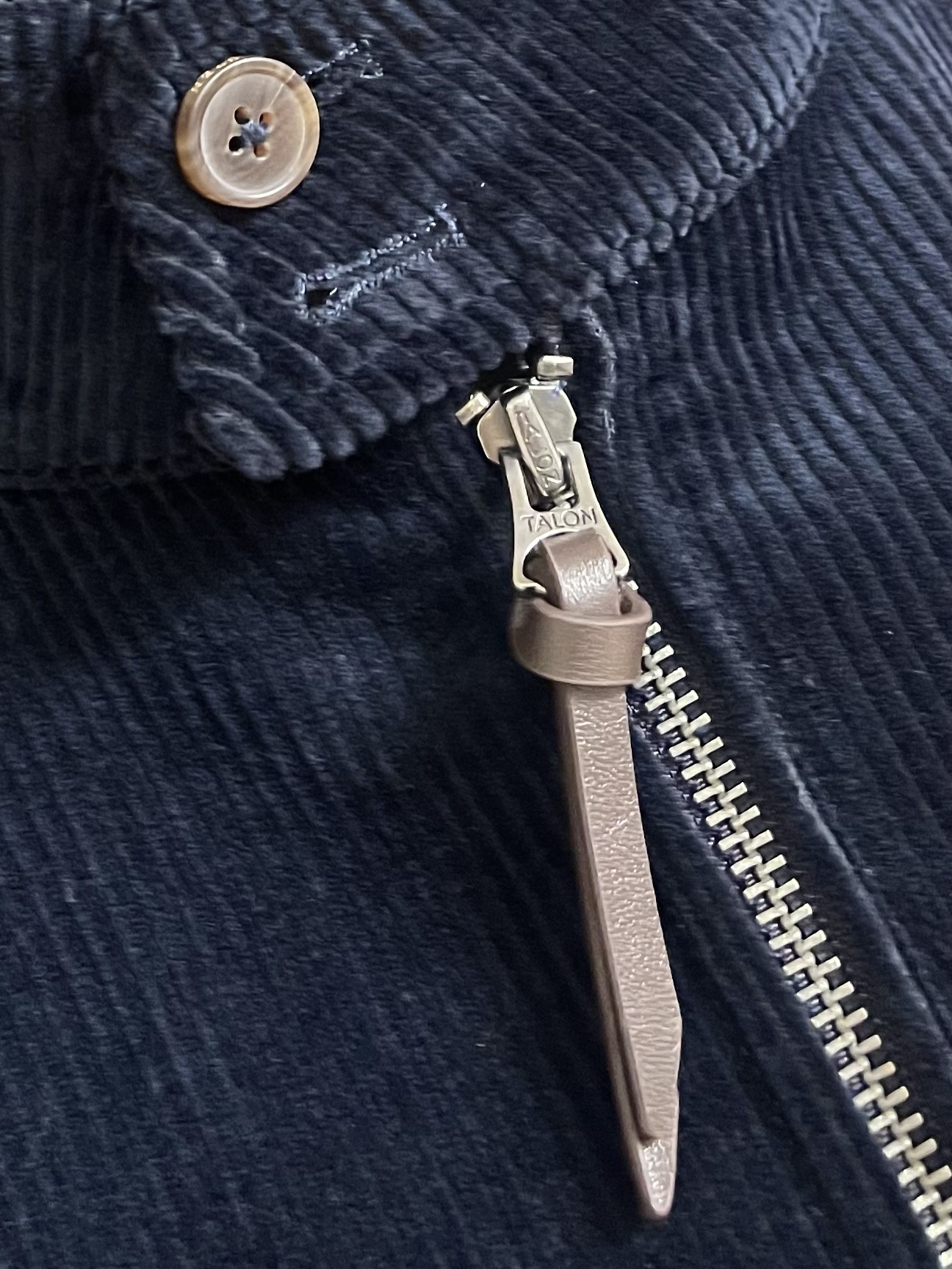 Title: Ralph Lauren Custom Embroidered Lantern Jacket in Dark Blue with Fine Red Detail – Size S-XL - 图片 5