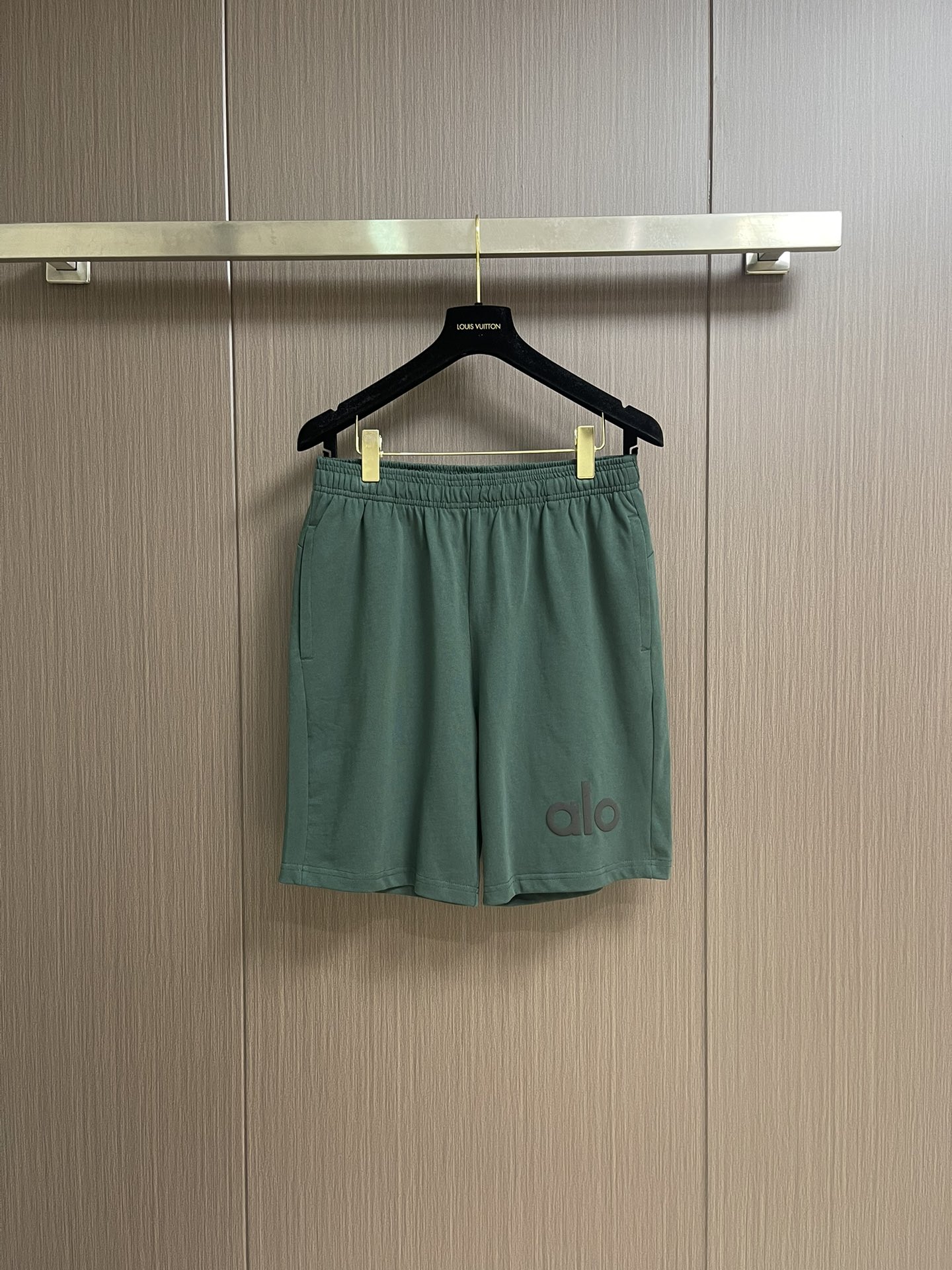 “Premium Quality 864The Alo 2025SS New T-Shirt Suit with Custom Fabric” - 图片 5