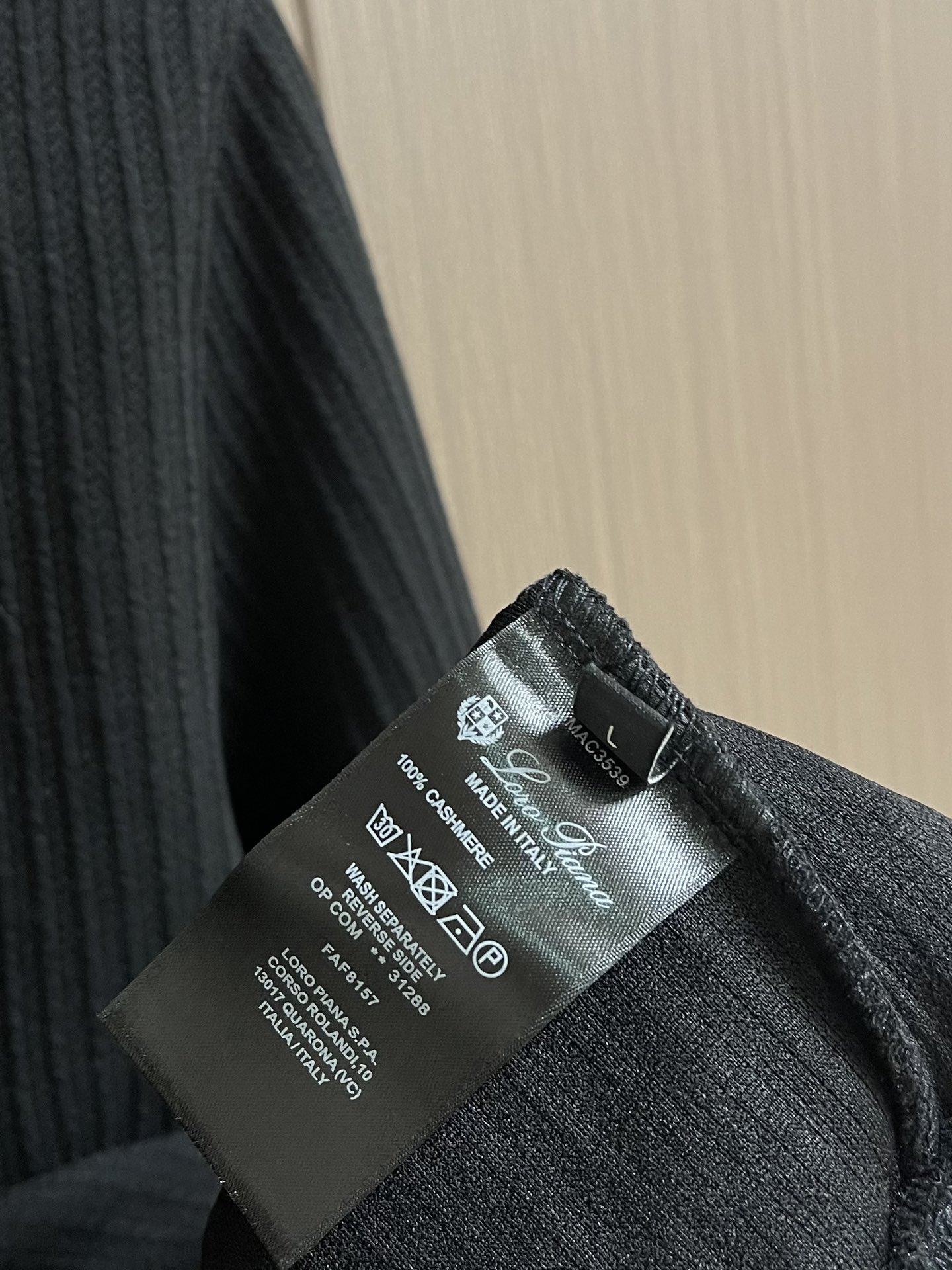 “2025SS Loro Piana Fashion Jacket: Cotton-Smuggling Material for Fall & Winter Comfort, Sizes M-3XL” - 图片 7