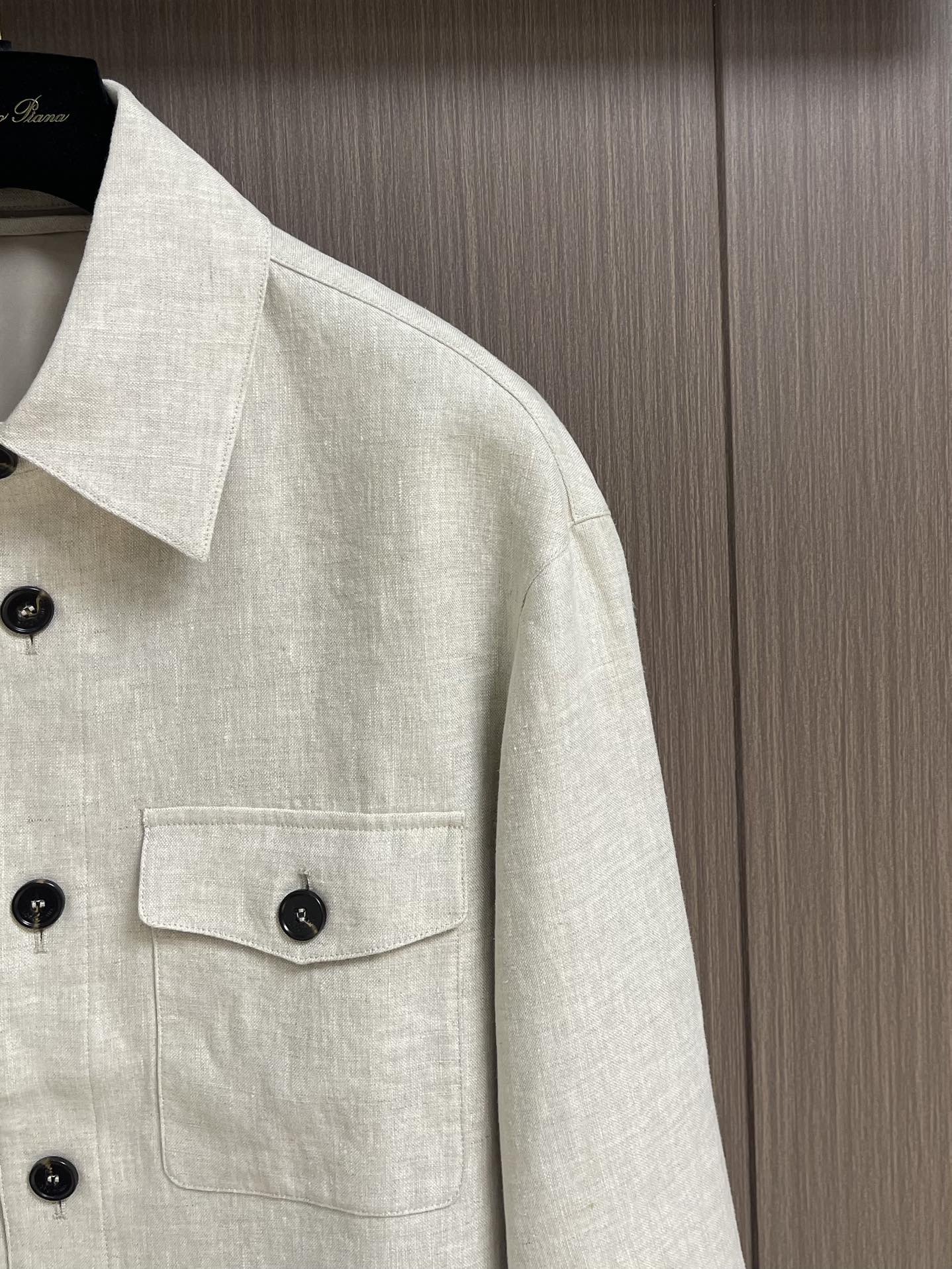 “Classic Recreational Paralysing Coats: Loropiana 2025SS Collection Overview” - 图片 3