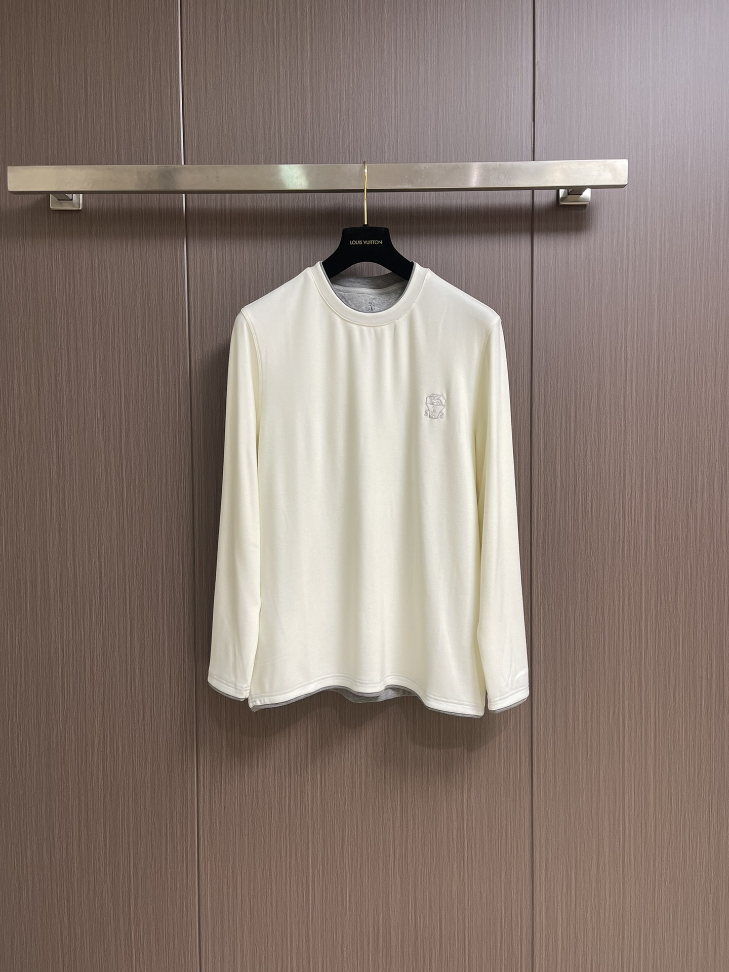 “2025 Fall/Winter Collection: Brunello Cucinelli’s Sharp Design for Layered Elegance” - 图片 1