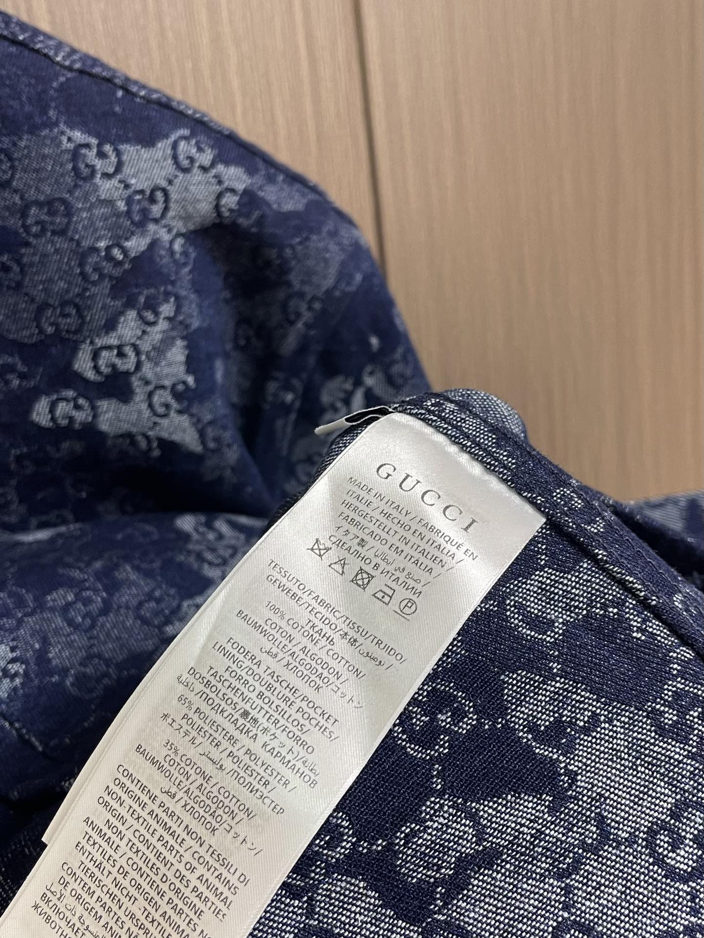 GUCCI 2025Ss Cream and Jeans Suit with Custom Cowboy Details: Quality, Softness, Embroidery, Custom Fit (S-XL) - 图片 7