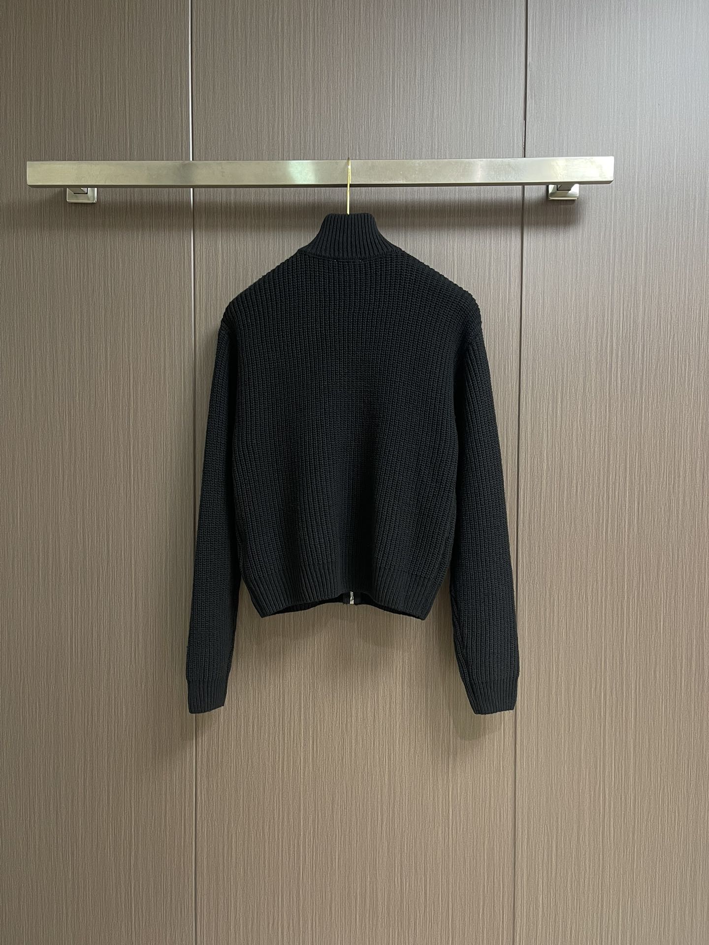 “Celine Cieline Cie Size S-XL – Women’s Clothing Variety in Small to Extra Large Sizes” - 图片 2