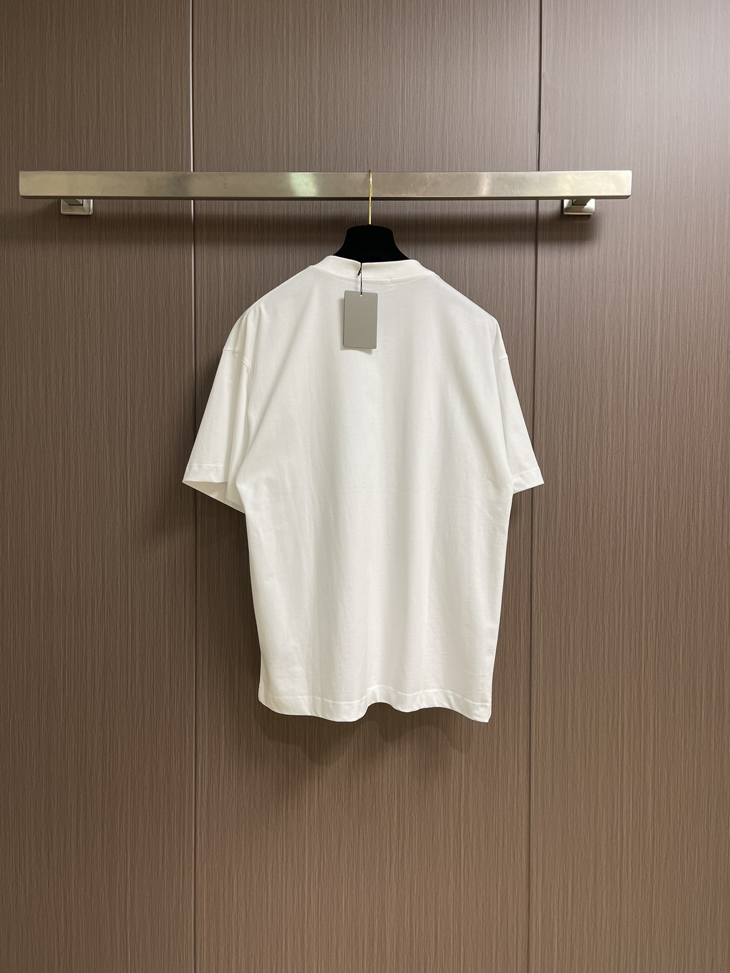 
Balenciaga 2025SS新款胶印立体logo印花圆领短袖T恤，面料采用定织定染全棉双纱。克重