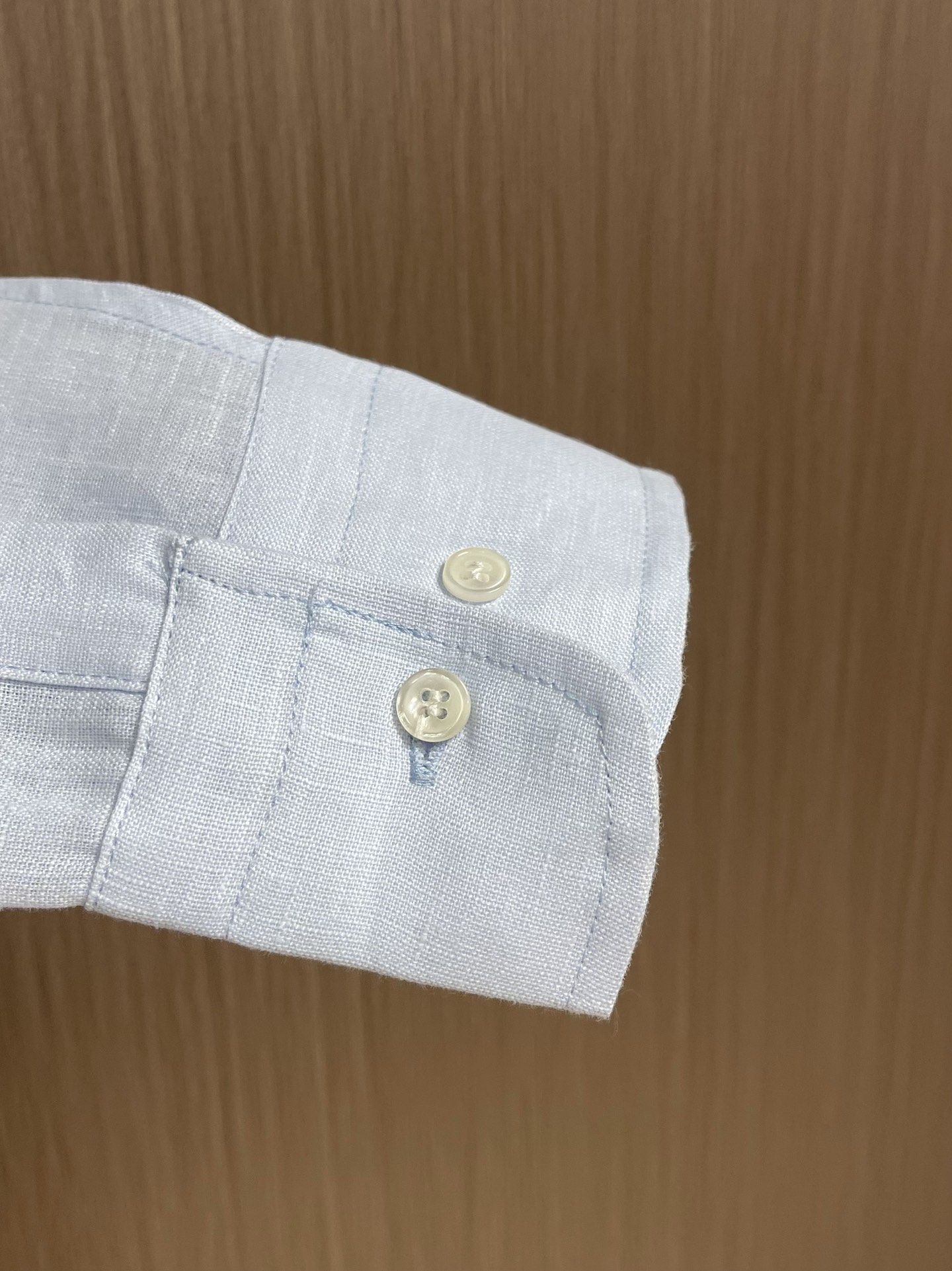 
lP🆕 LoroPiana2025SS秋新款Andre男士长袖衬衫，卓尔不群的Andre衬衫为翻领设计